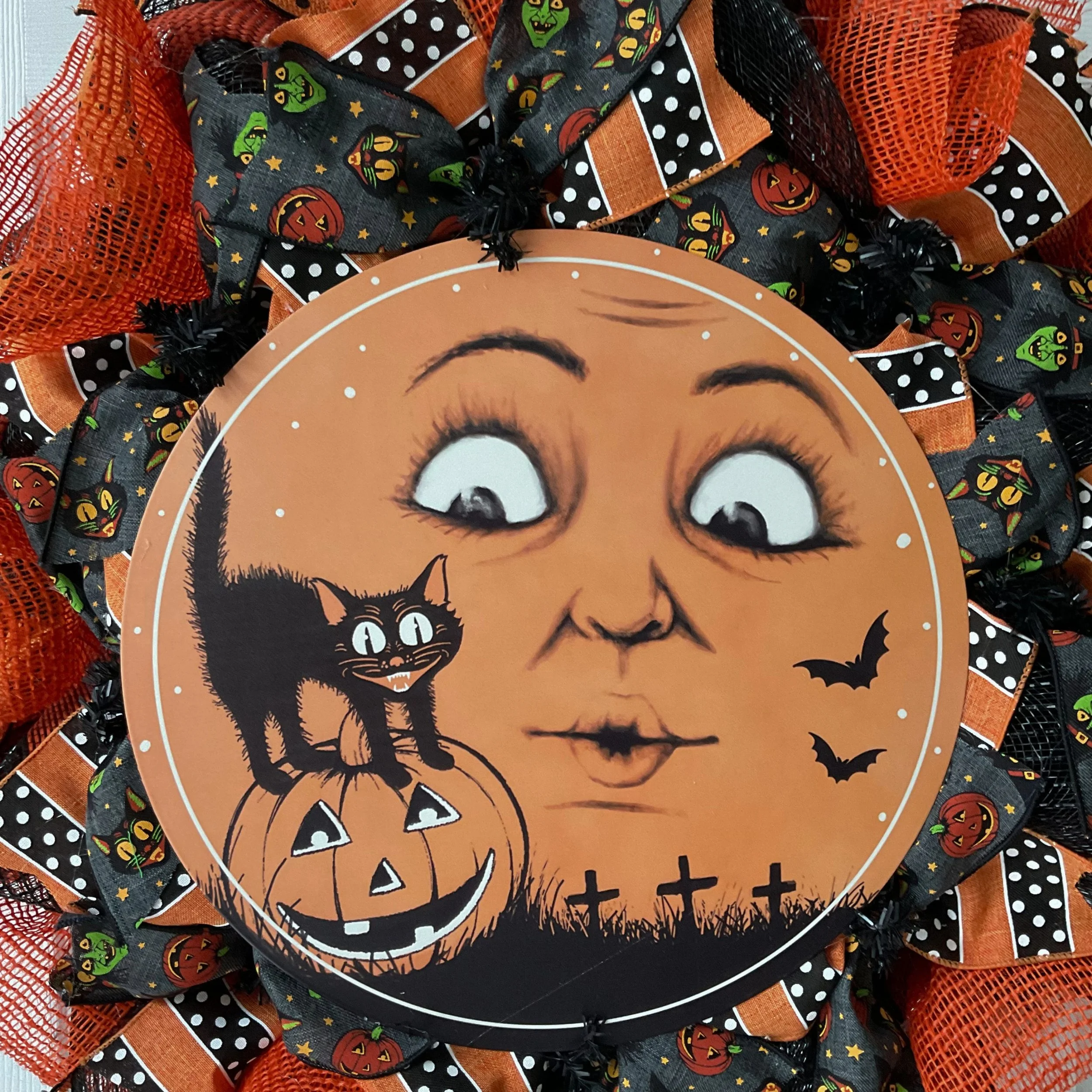 W0697blackcatbymoon3.jpg