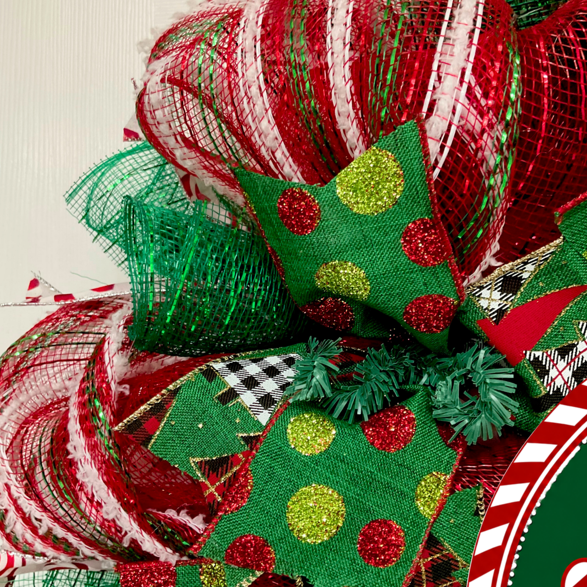 W0749jesusisthereasonfortheseasoncandycanerev3.png