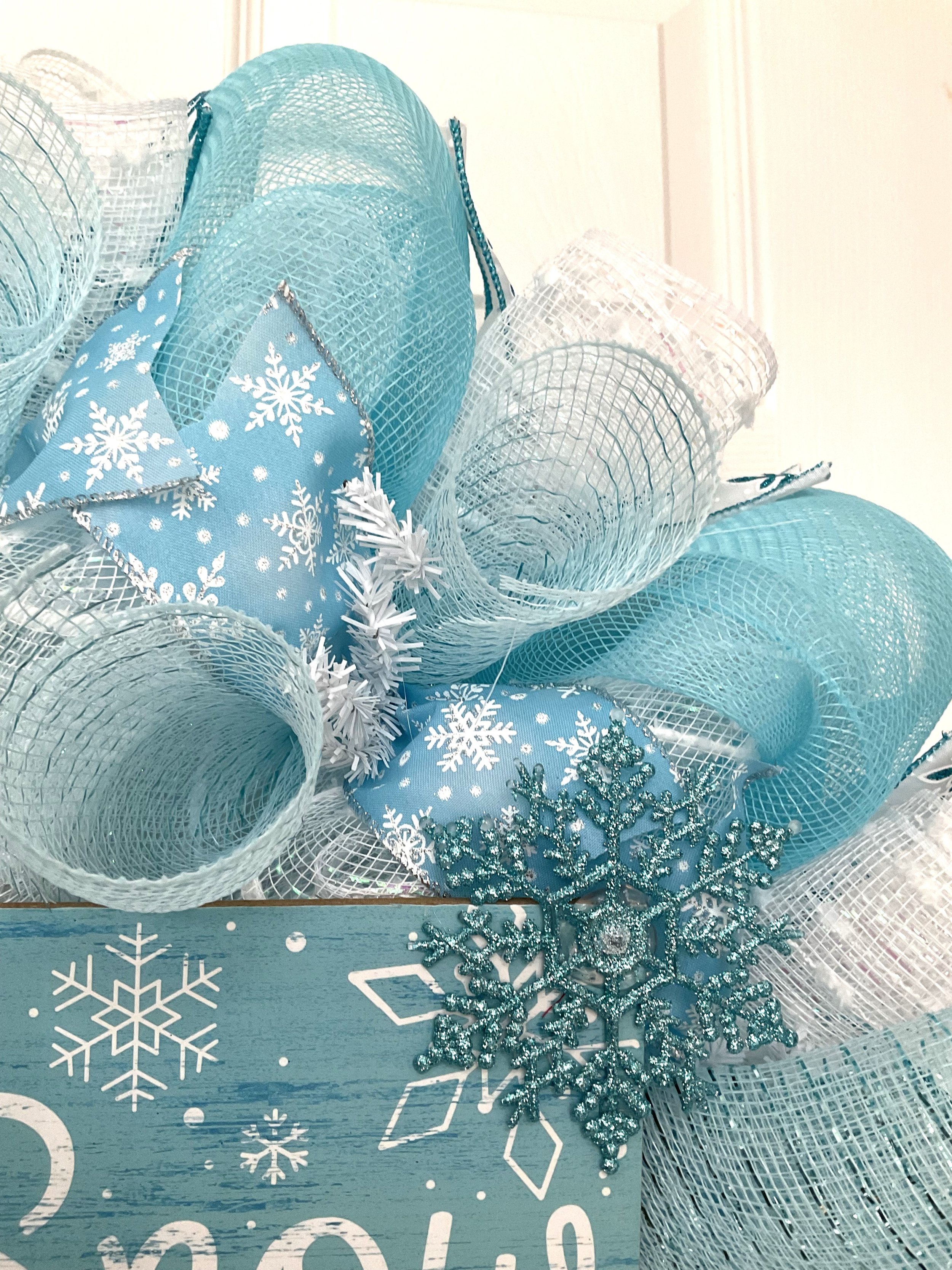 W1381letitsnowpalebluesignREV3.jpg