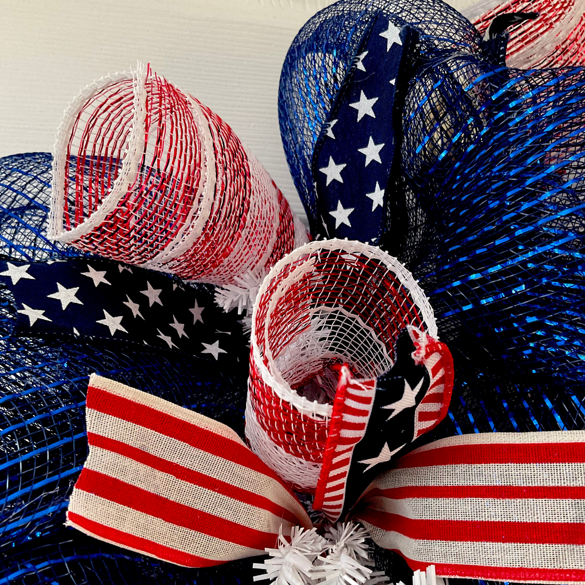 W0574americathebeautifulstarsandstripesrev3.png