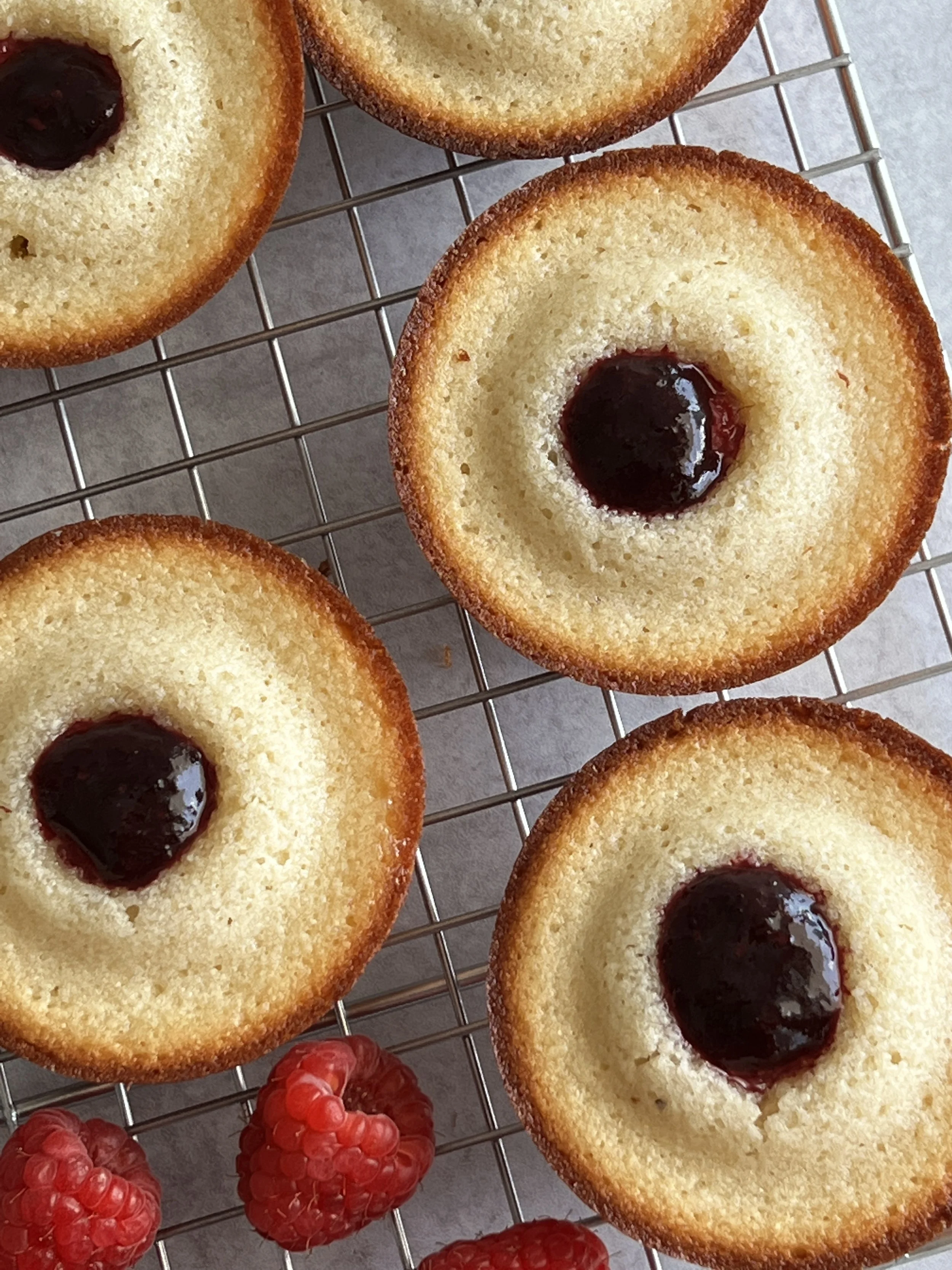 Financiers de Frambuesa