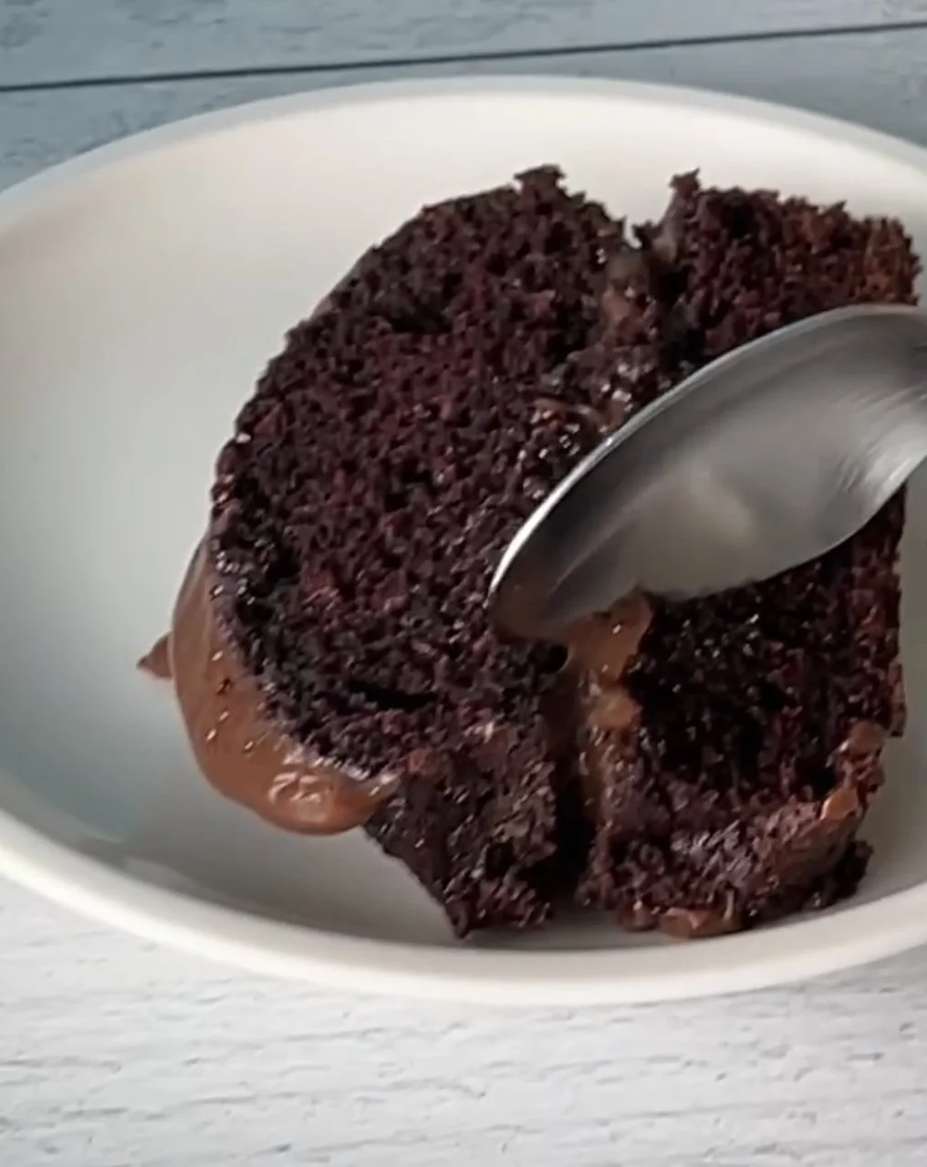 Ponque de Chocolate con Brigadeiro
