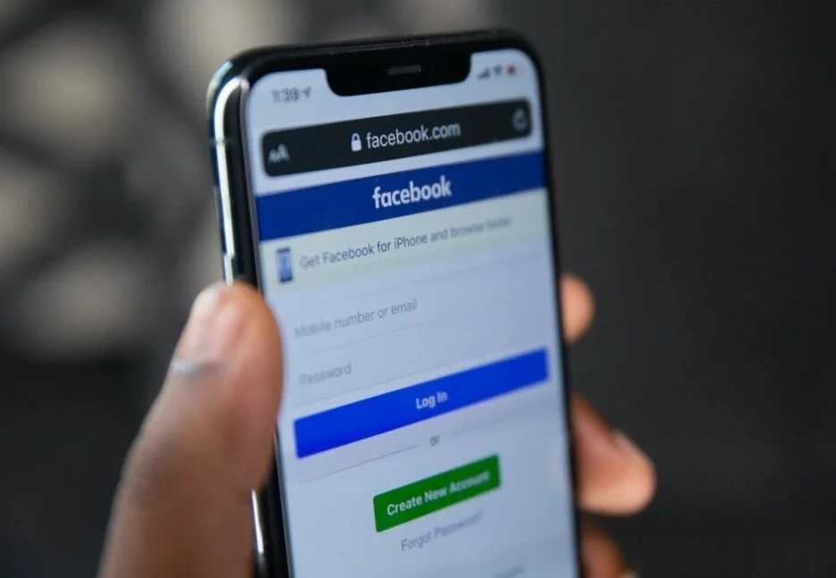 Using Video Right on Social Media Facebook.jpg