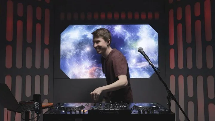 We made a custom &ldquo;spaceship&rdquo; set for @rocketmanwubs twitch stream. Building something this big, setting up the lights and graphics, and making it all work in a live environment was an awesome challenge. You can still catch us live every T