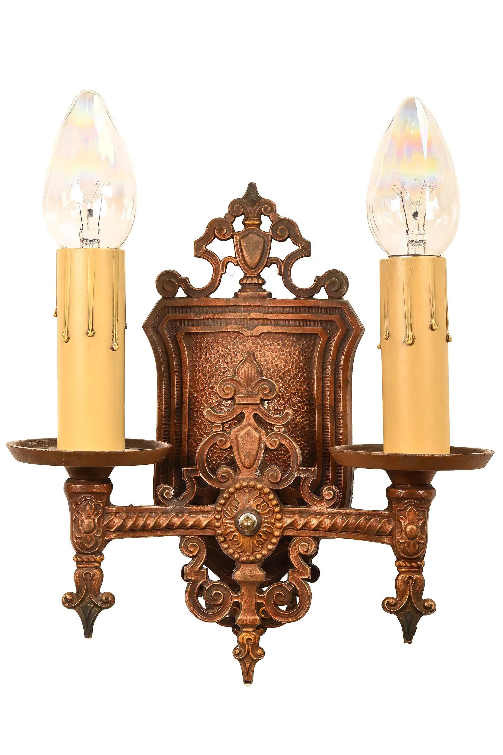 61260 markel tudor 2 candle 1.jpg