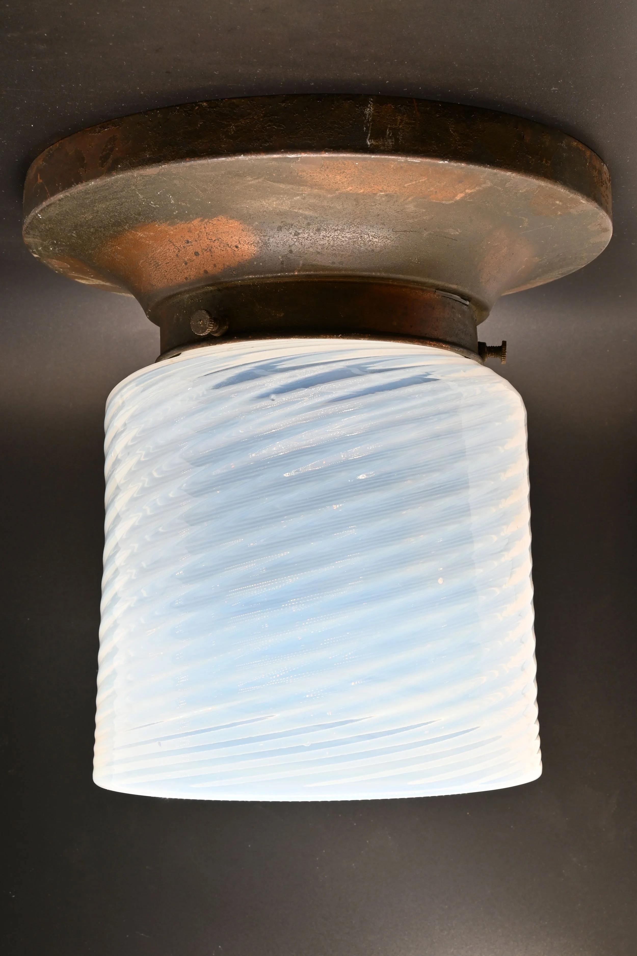 60050-gilt-and-satin-swirl-shade-2.jpg