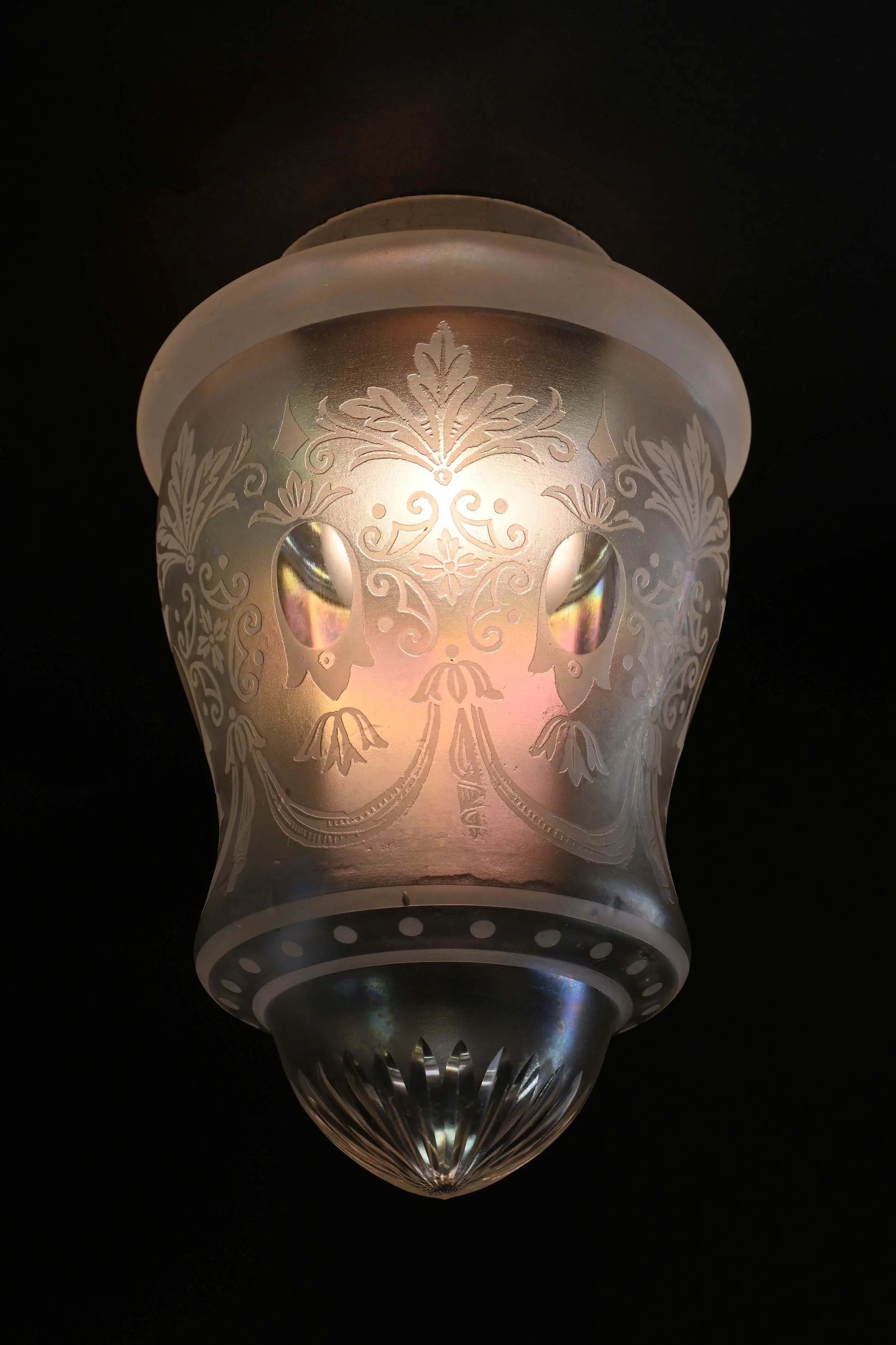61588+etched+iridescent+pendant+3.jpg