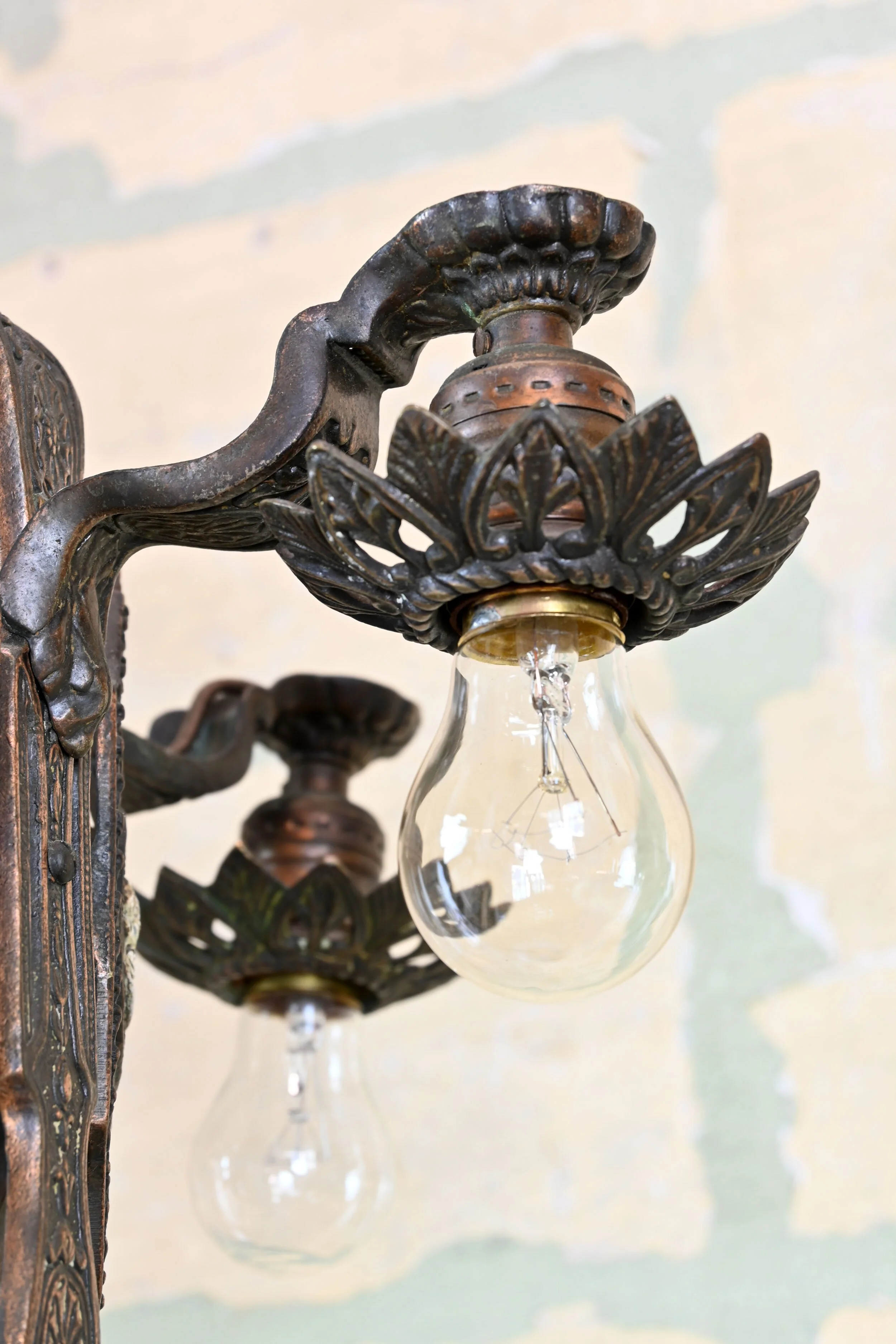 49963-bronze-5-light-with-cameos-2.jpg