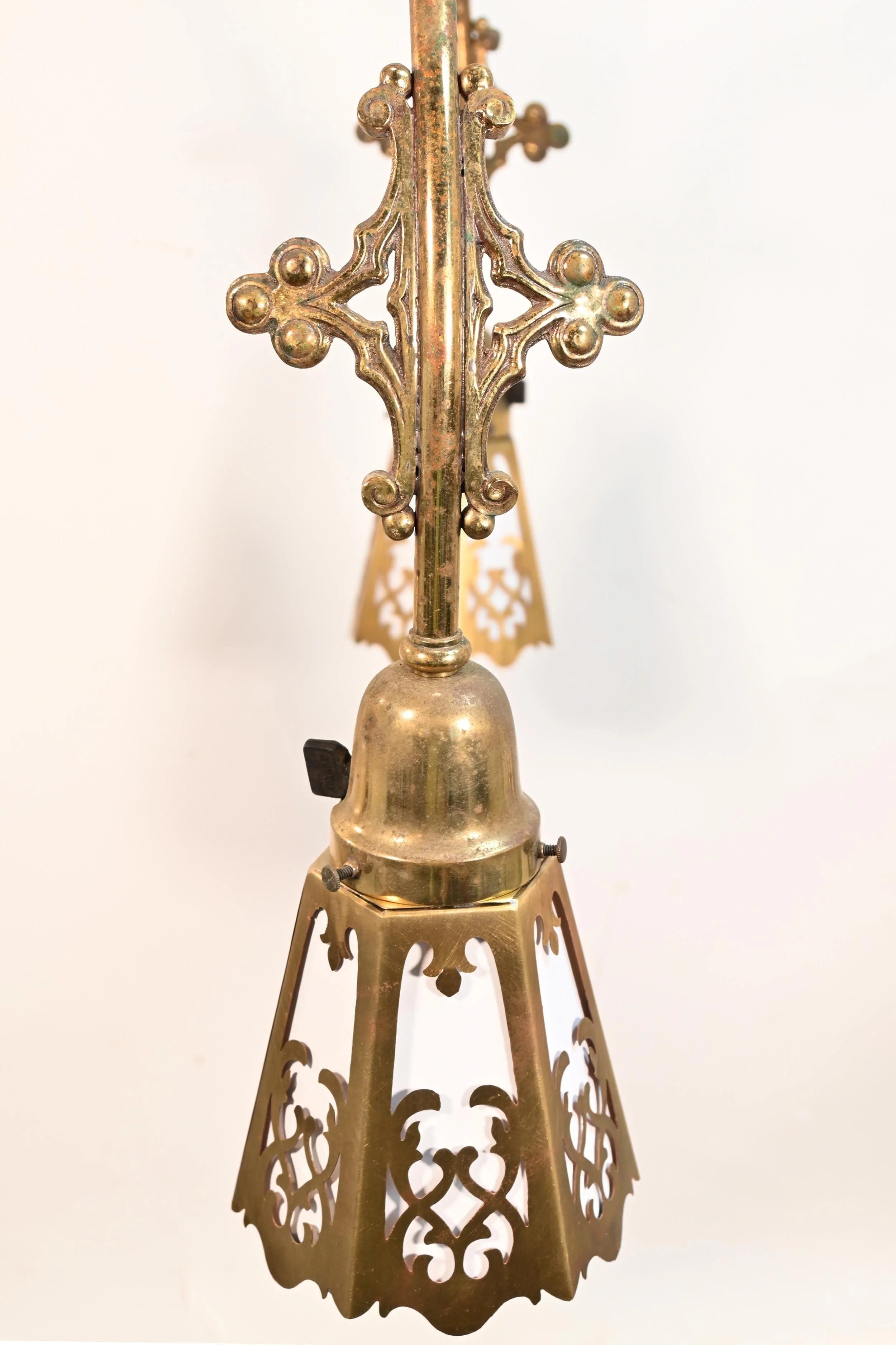 61205+six+light+gothic+chandelier+5.jpg