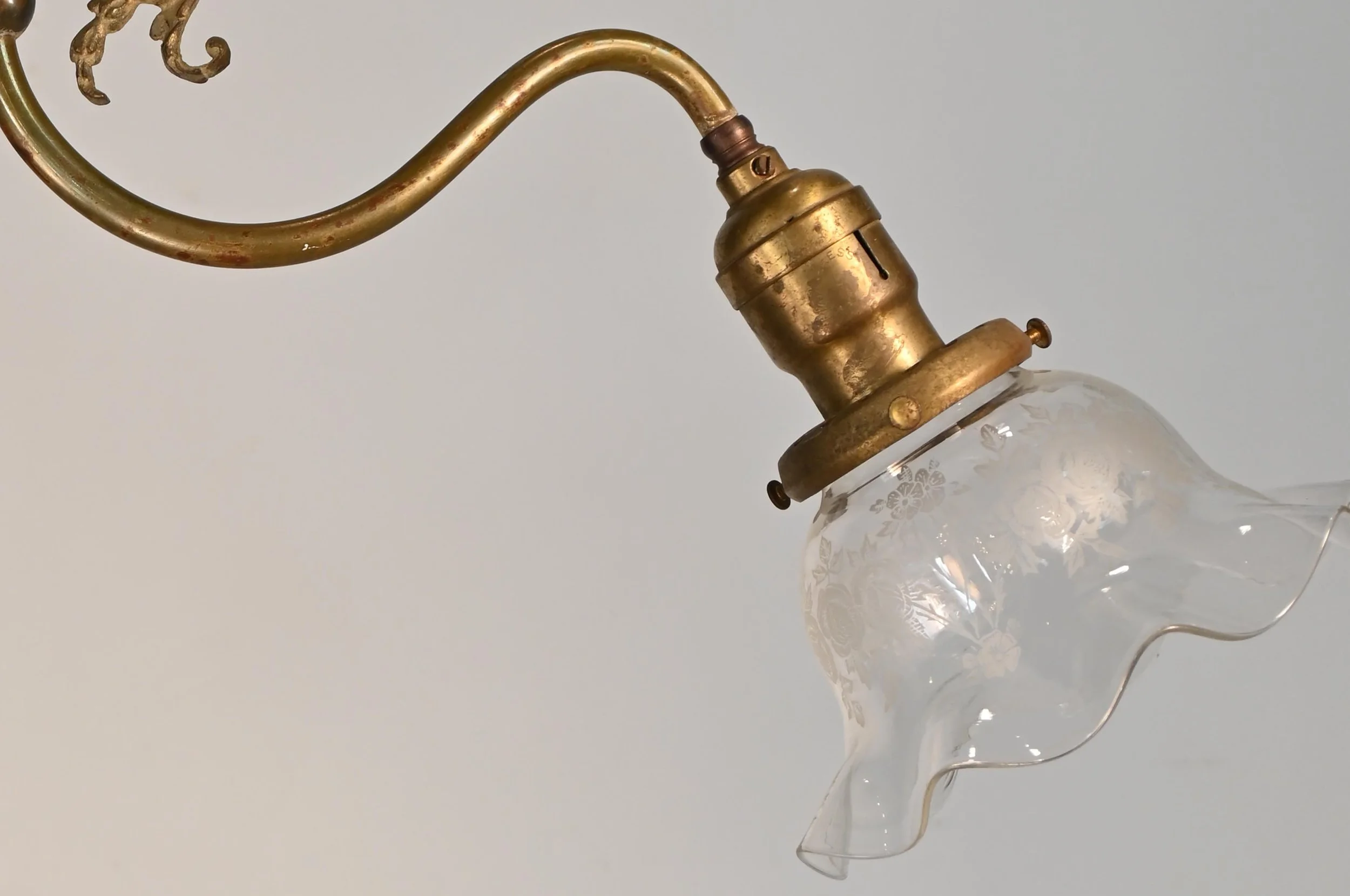 39074+brass+2+shade+pendant+4.jpg