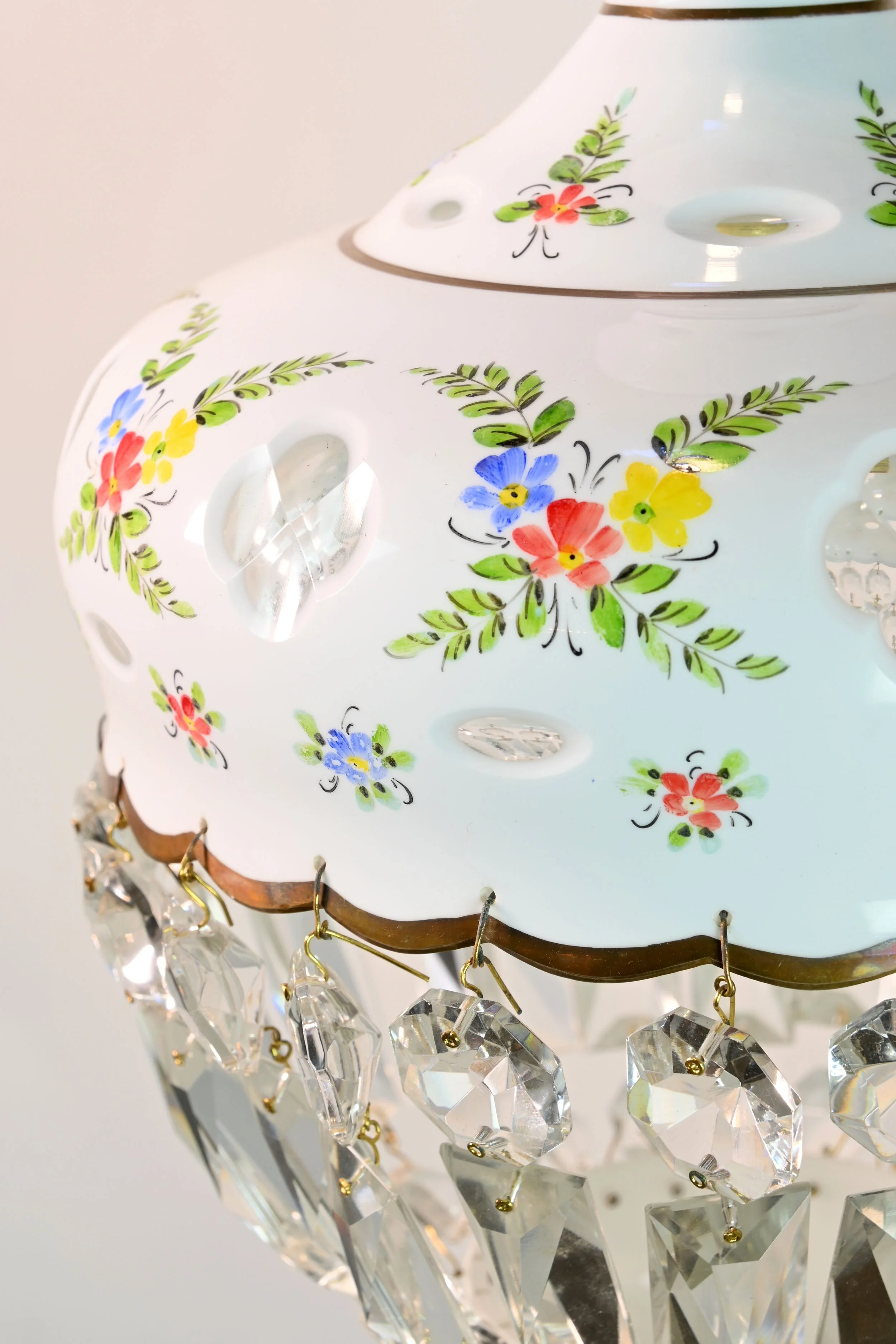 49939-floral-glass-crystal-basket-pendant-6.jpg