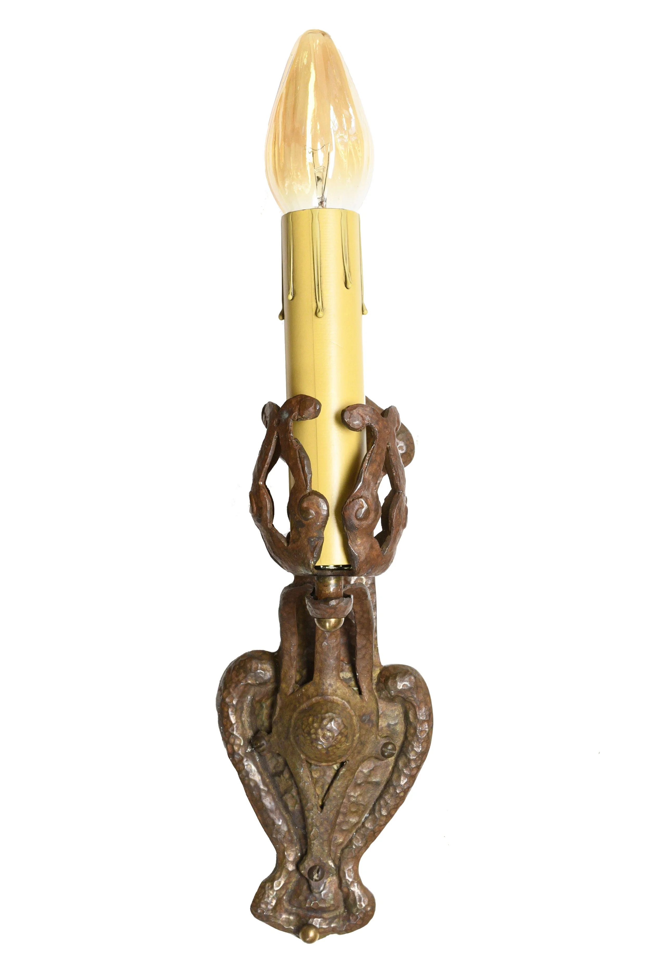 48905-hammered-brass-art-nouveau-sconce-straighton.jpg