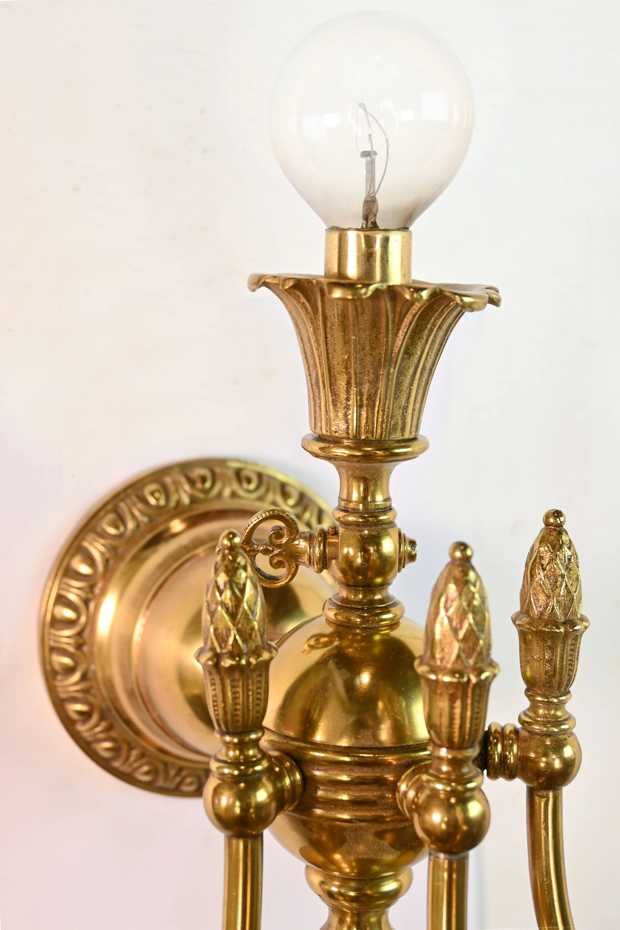 60074-4-candle-leafy-cast-brass-sconce-3.jpg