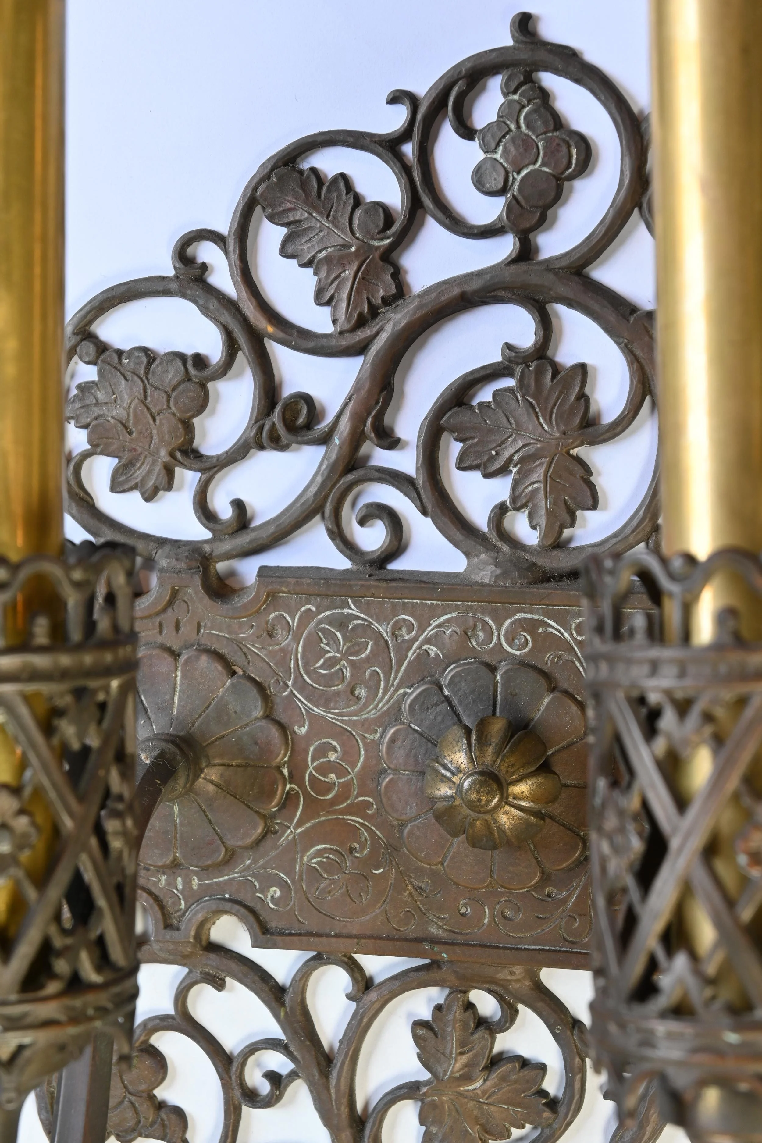 61099+oscar+bach+sconces+4.jpg