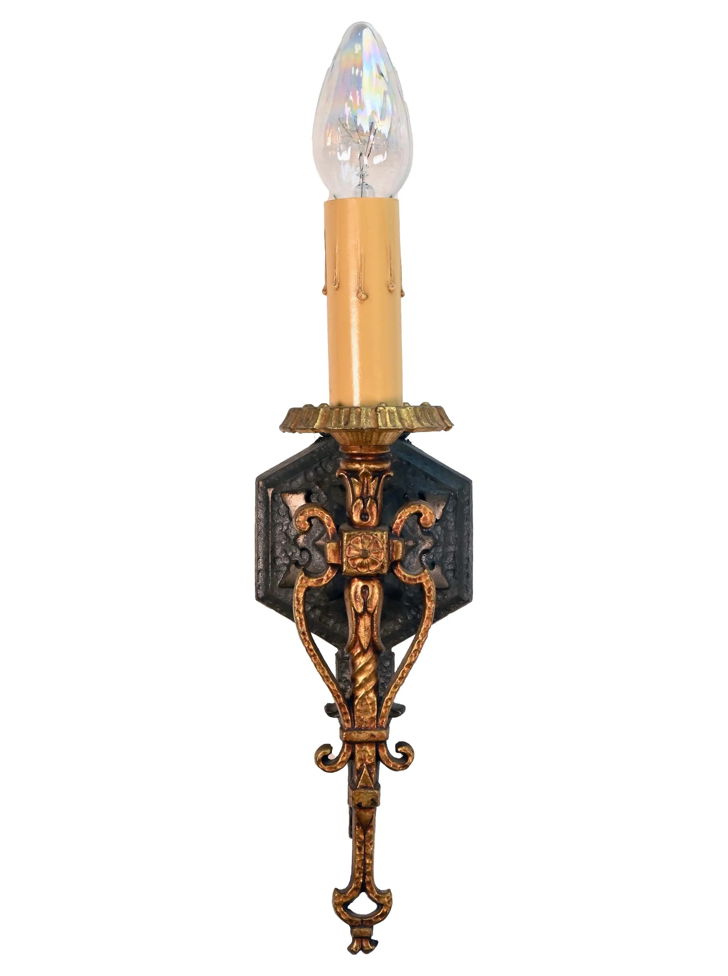 61243+single+candle.jpg