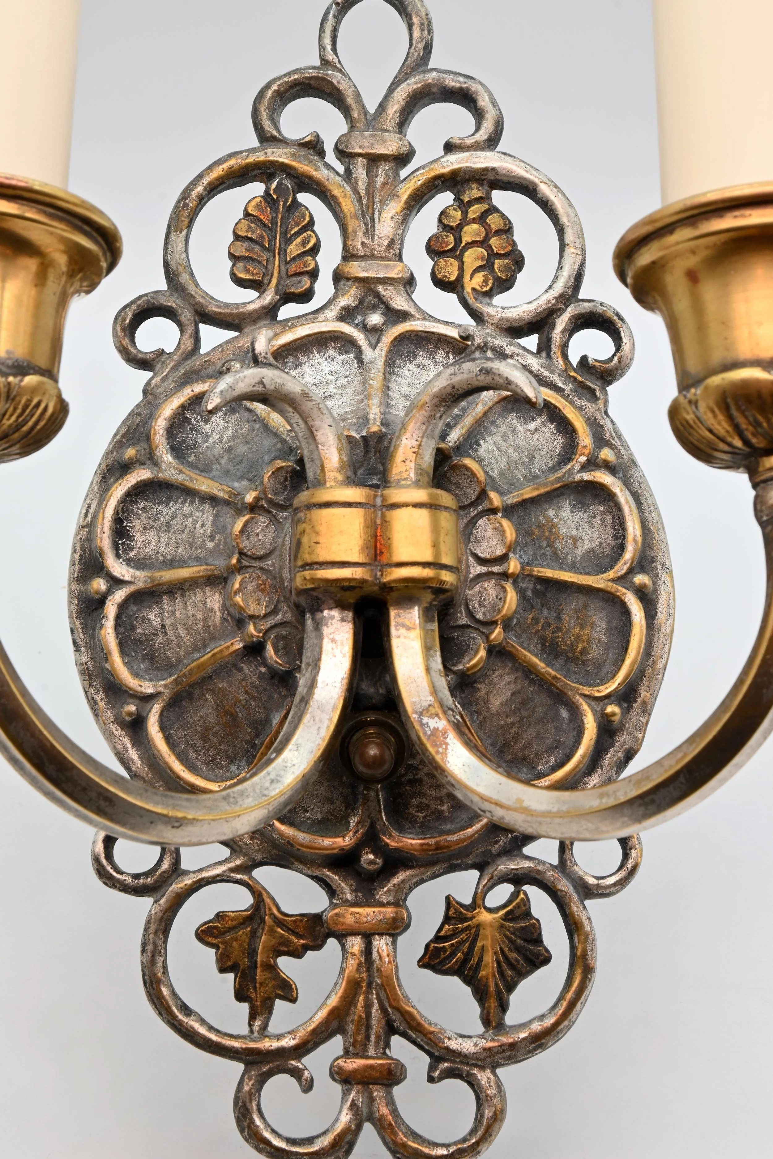 62174+oscar+b+two+candle+sconce+4.jpg