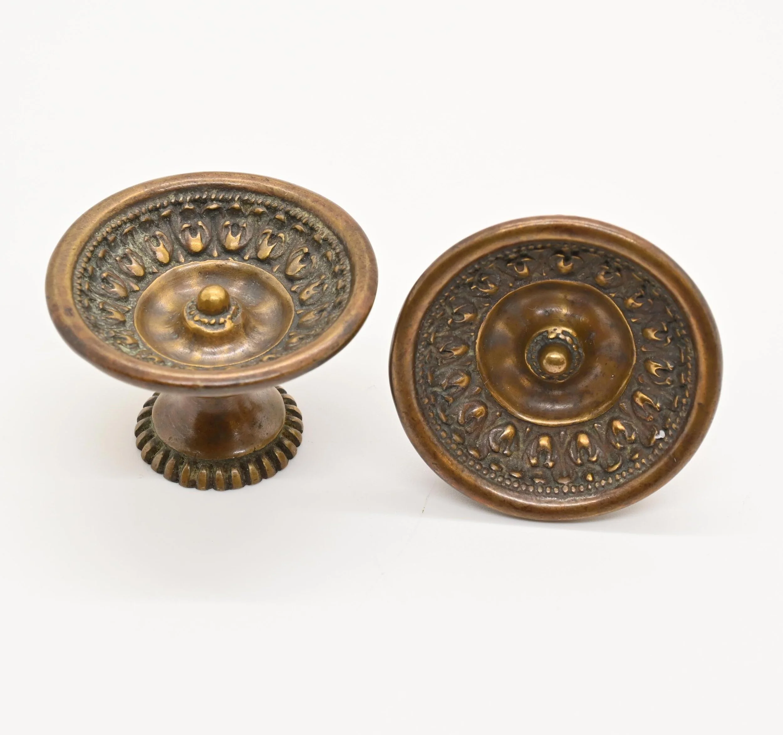 49597+Ornate+Bronze+SM+Pull+9+available.jpg