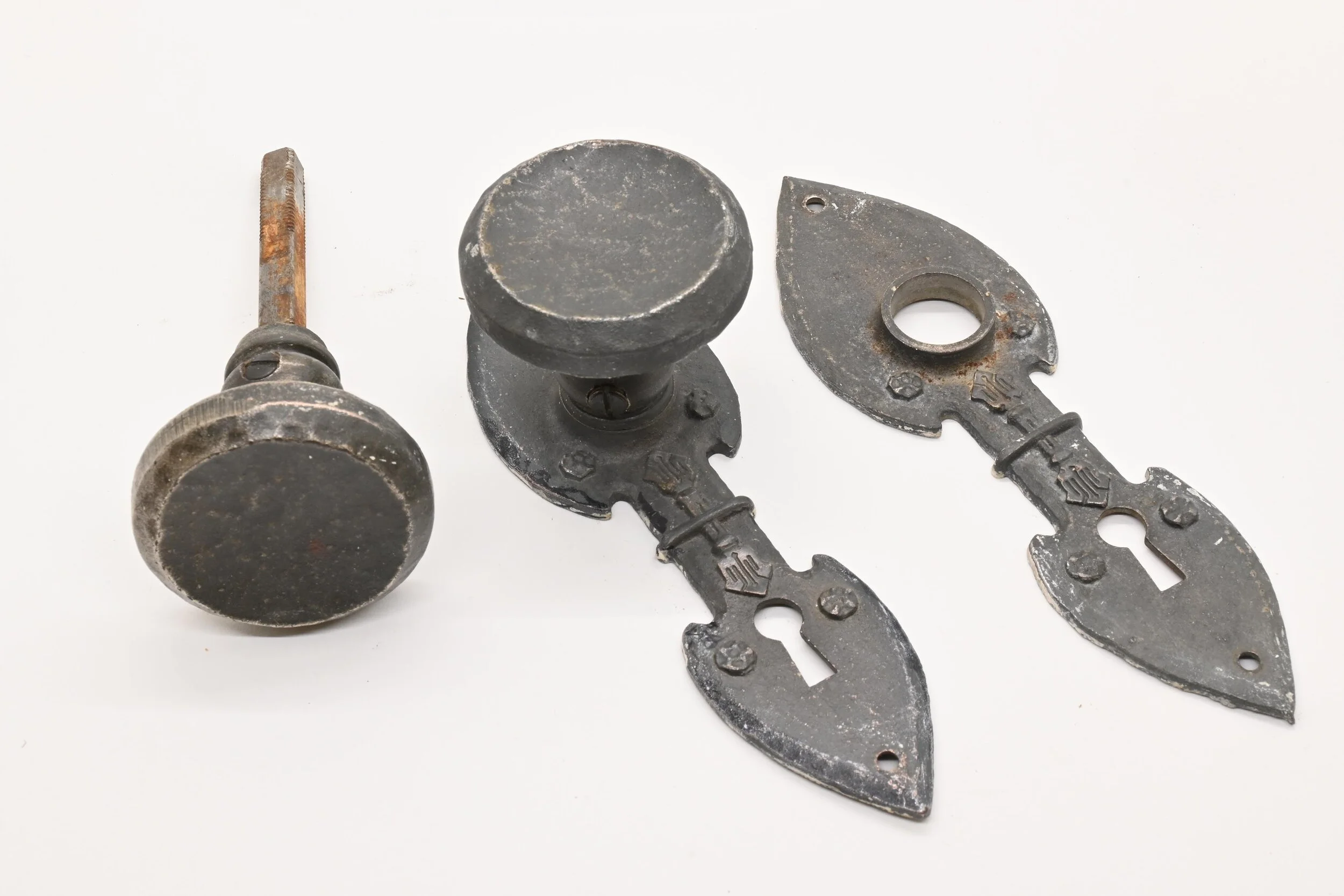 Iron+Passage+Hardware+4.jpg