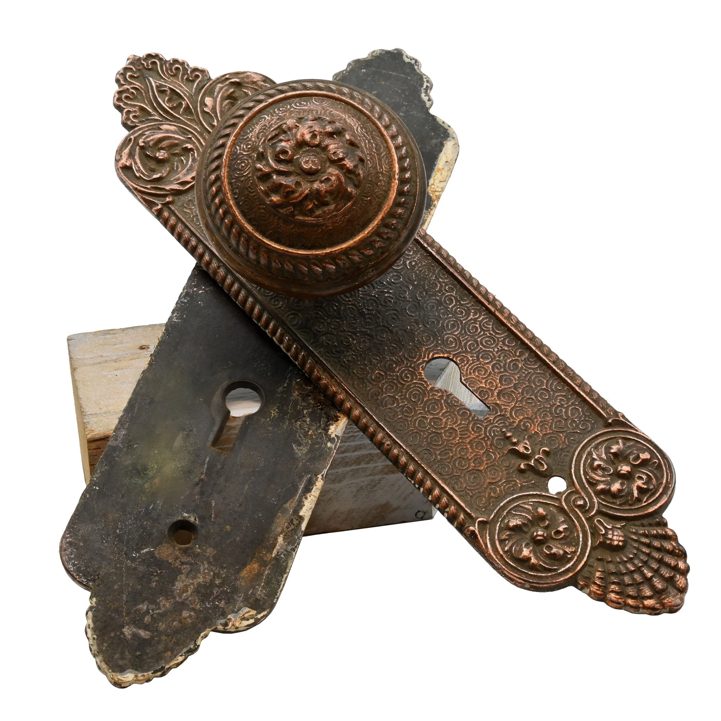 H62168+yale+and+town+arno+knobs+and+plates+12.jpg