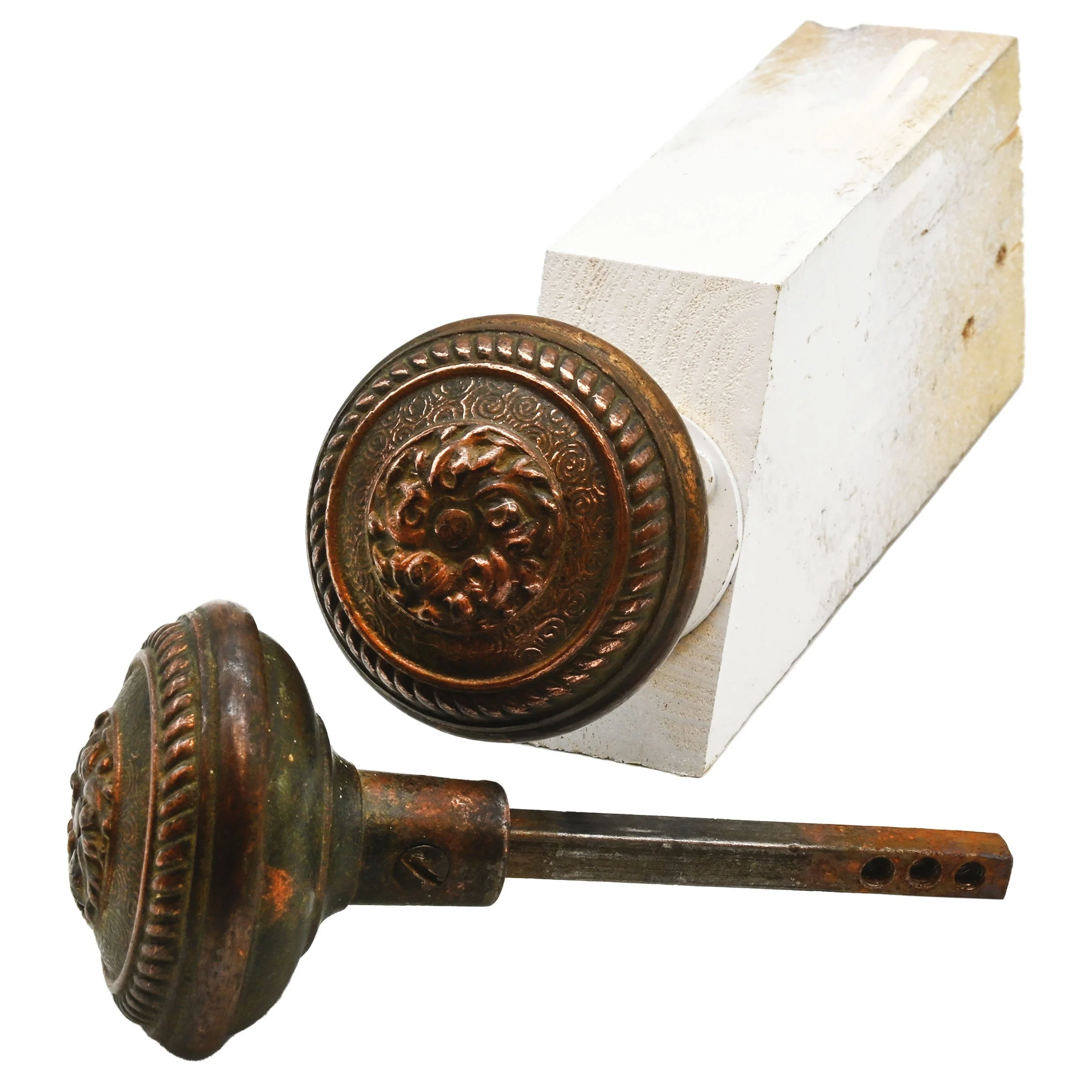 H62168+yale+and+town+arno+knobs+and+plates+8.jpg