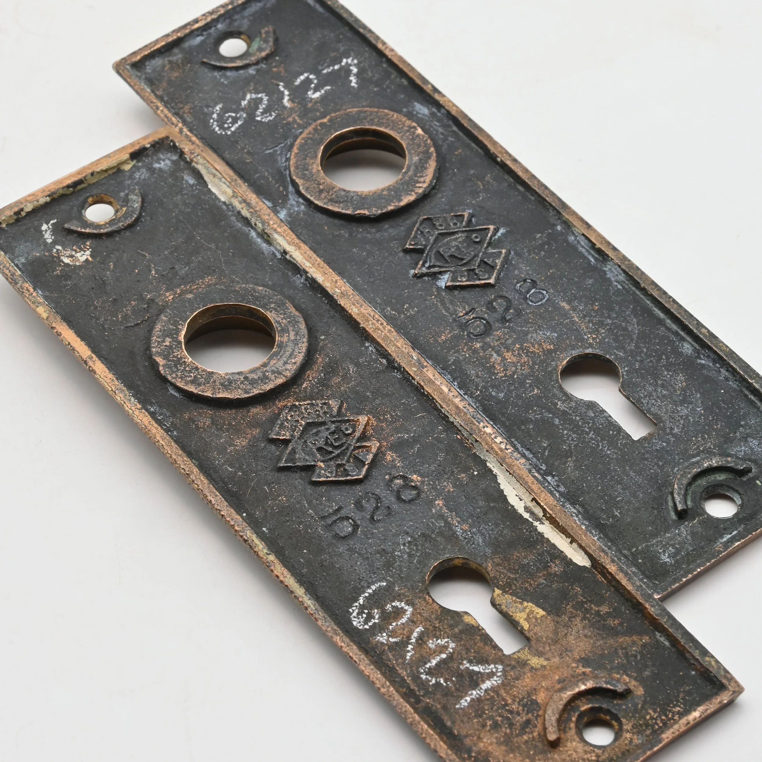 H62127+bronze+russel+and+erwin+eastlake+door+plates+4.jpg