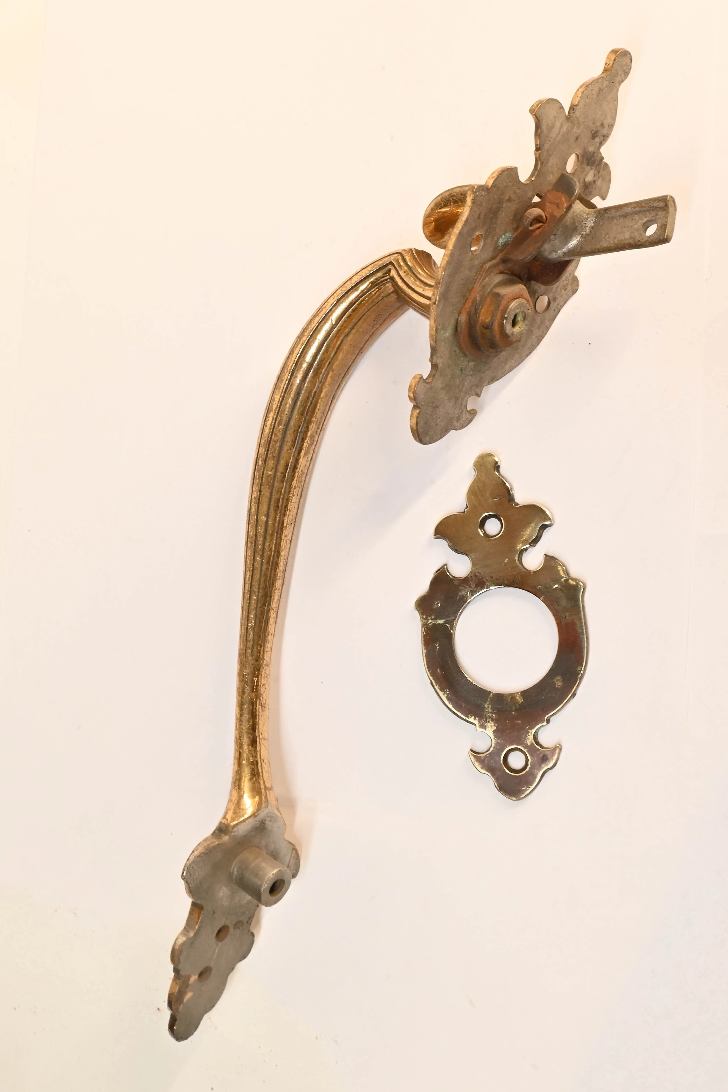 H49415+NeoGeorgian+thumblatch+and+escutcheon.jpg