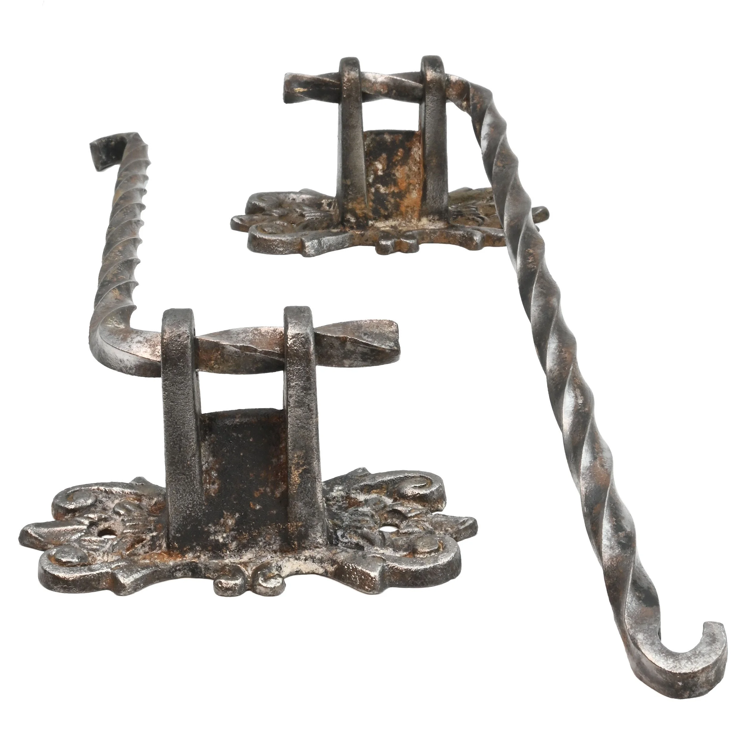 H61543+wrought+iron+plant+hanger+1.jpg