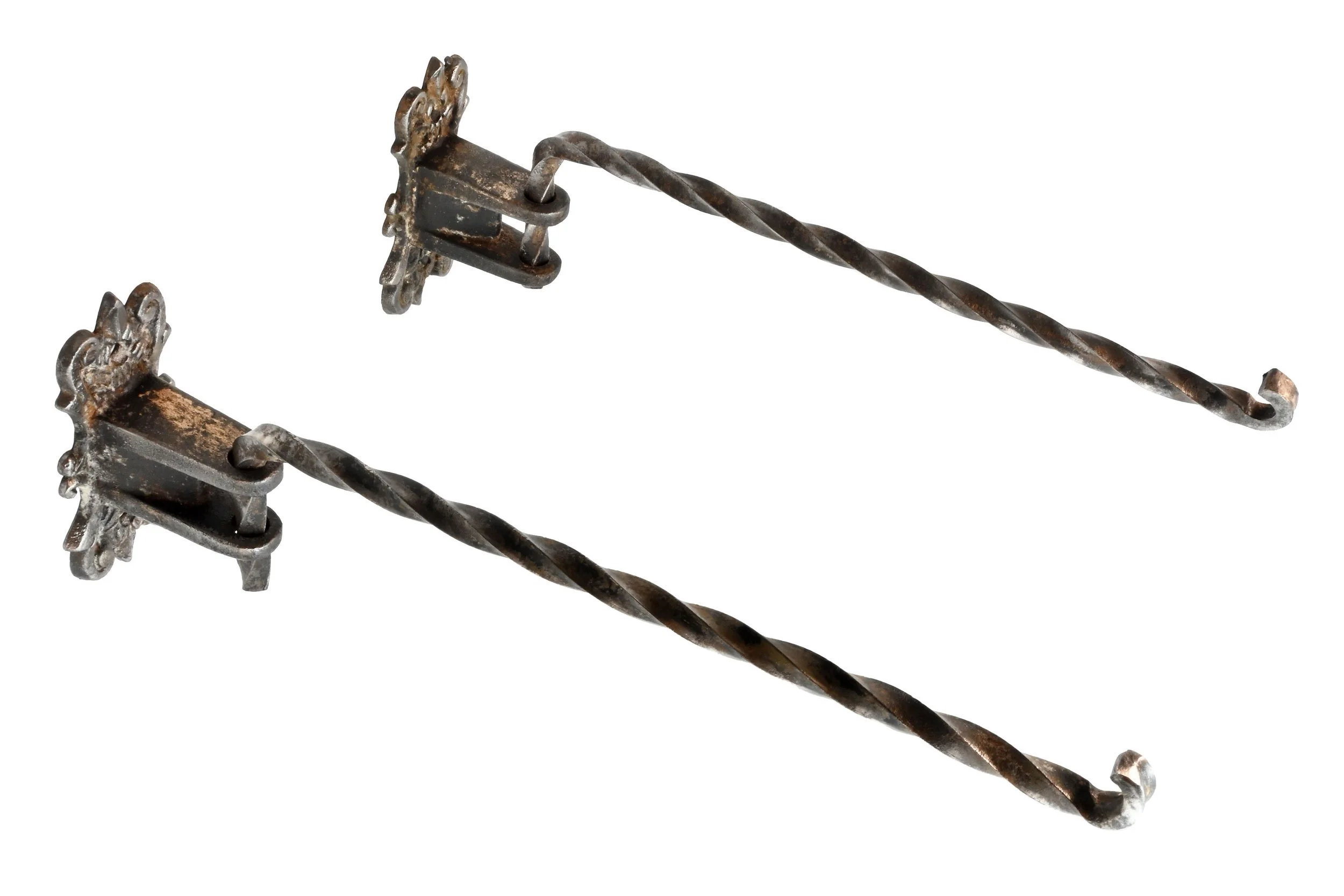 H61543+wrought+iron+plant+hanger+3.jpg