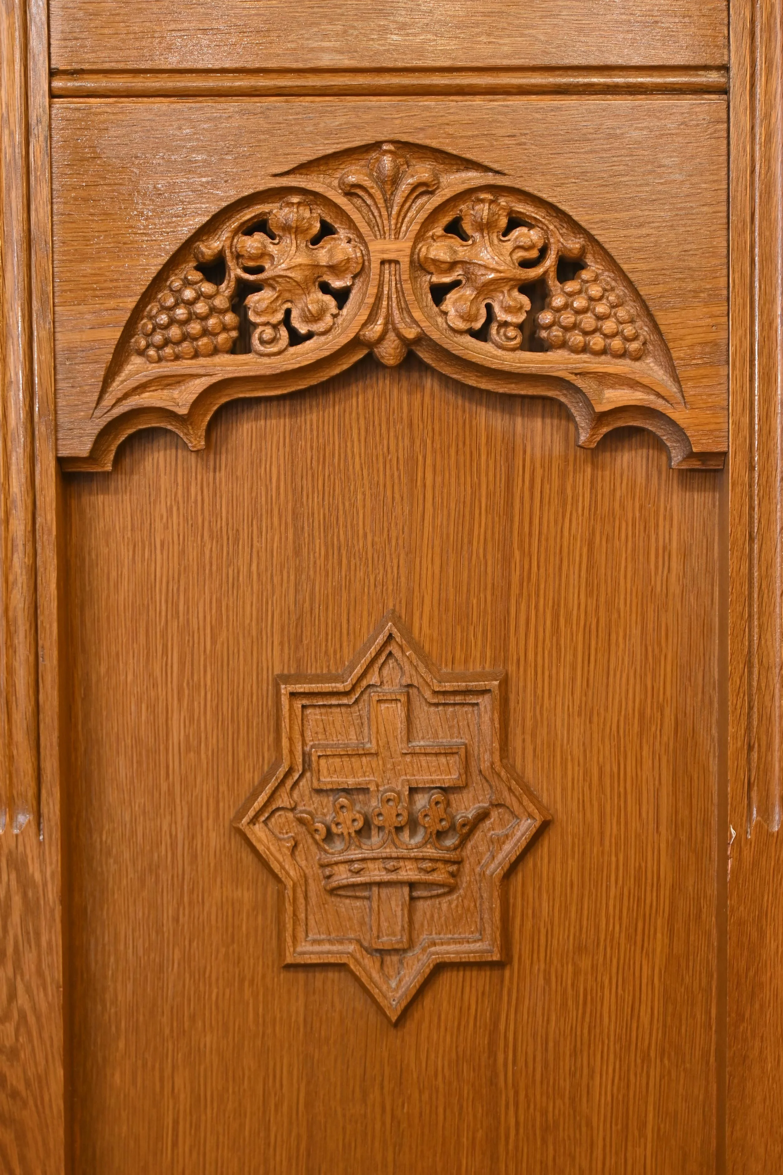 61664+oak+lectern+3.jpg