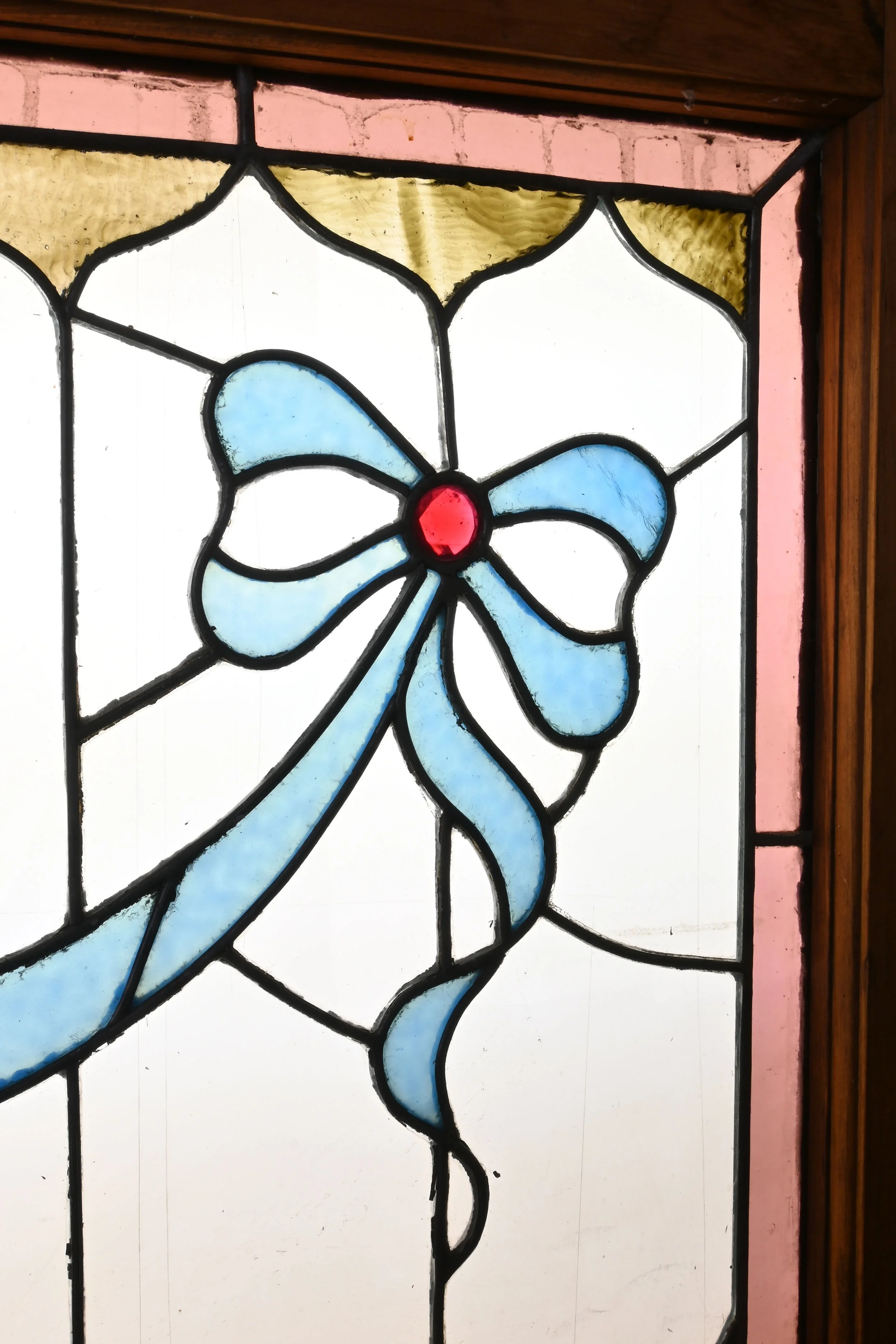60067-blue-ribbon-slag-glass-window-with-urn-5.jpg