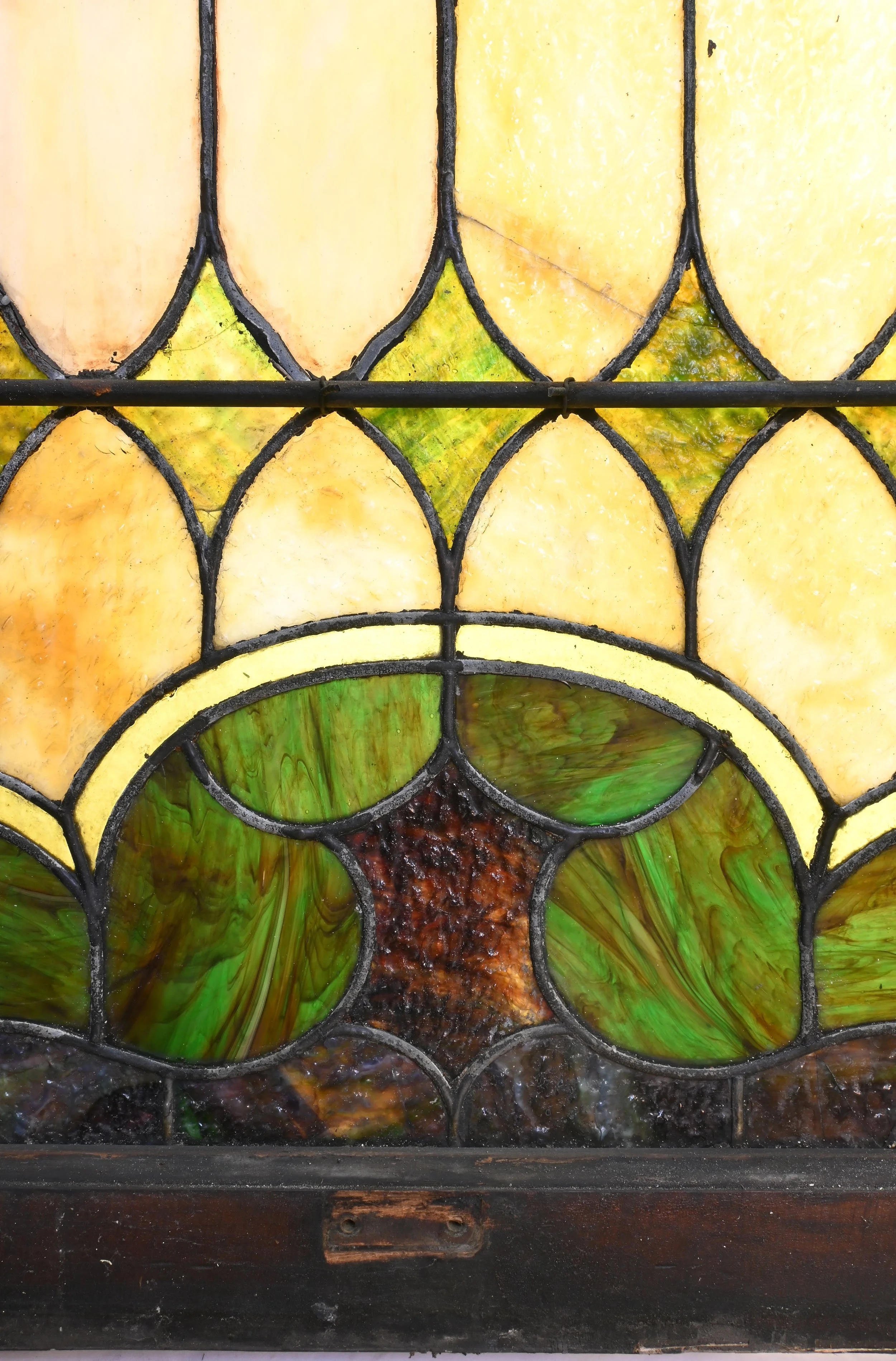 60165-single-slag-glass-window-4.jpg