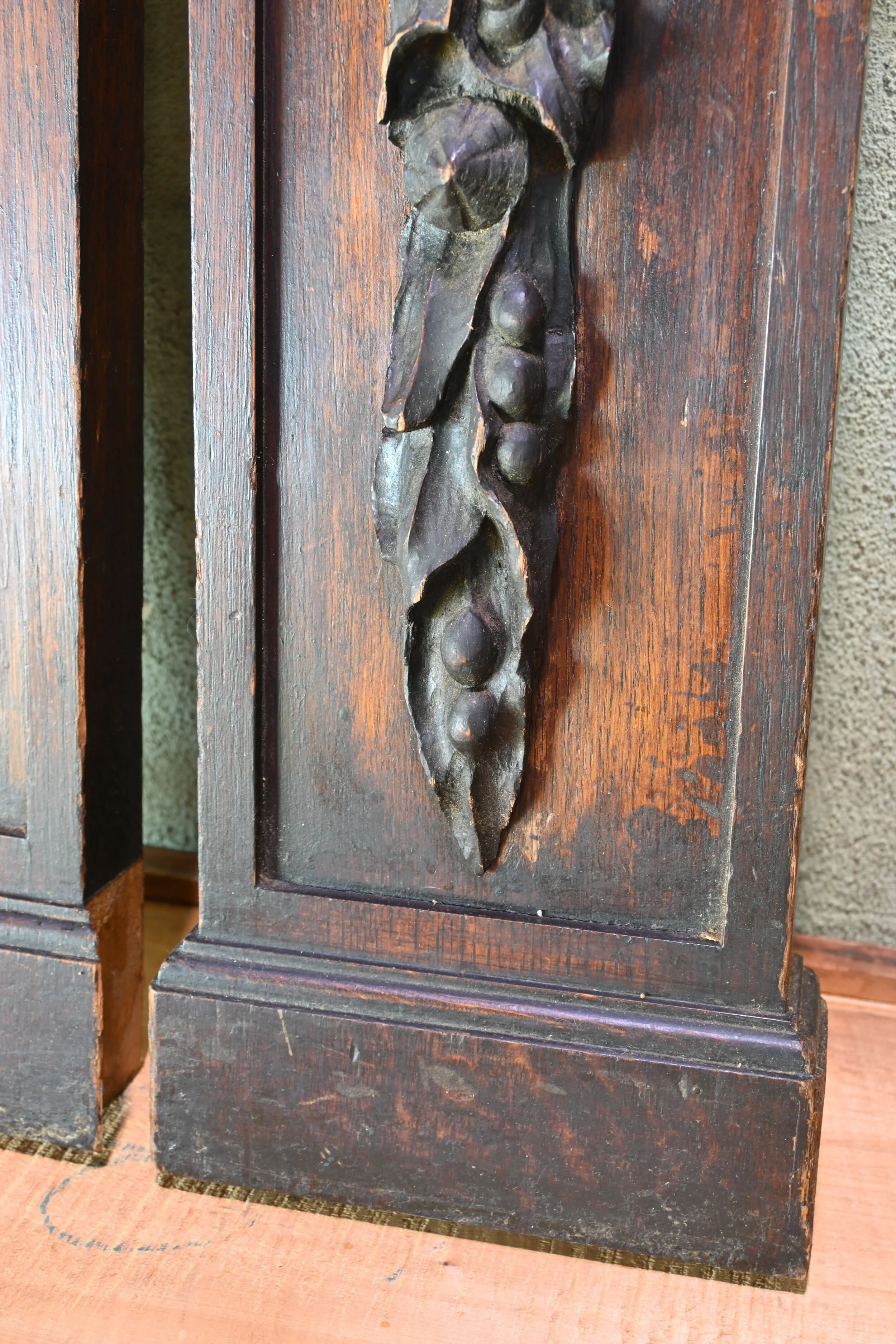 49905-nautical-carved-oak-pair-3.jpg