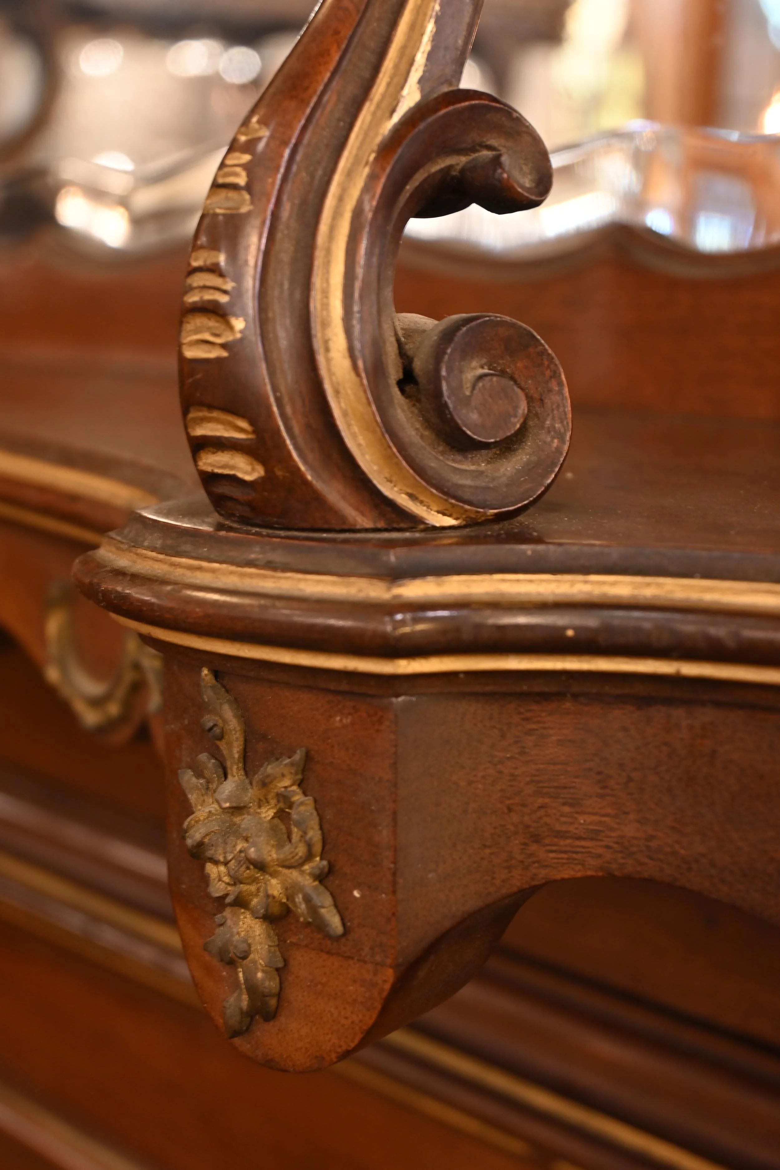 61210+walnut+wall+display+cabinet+4.jpg
