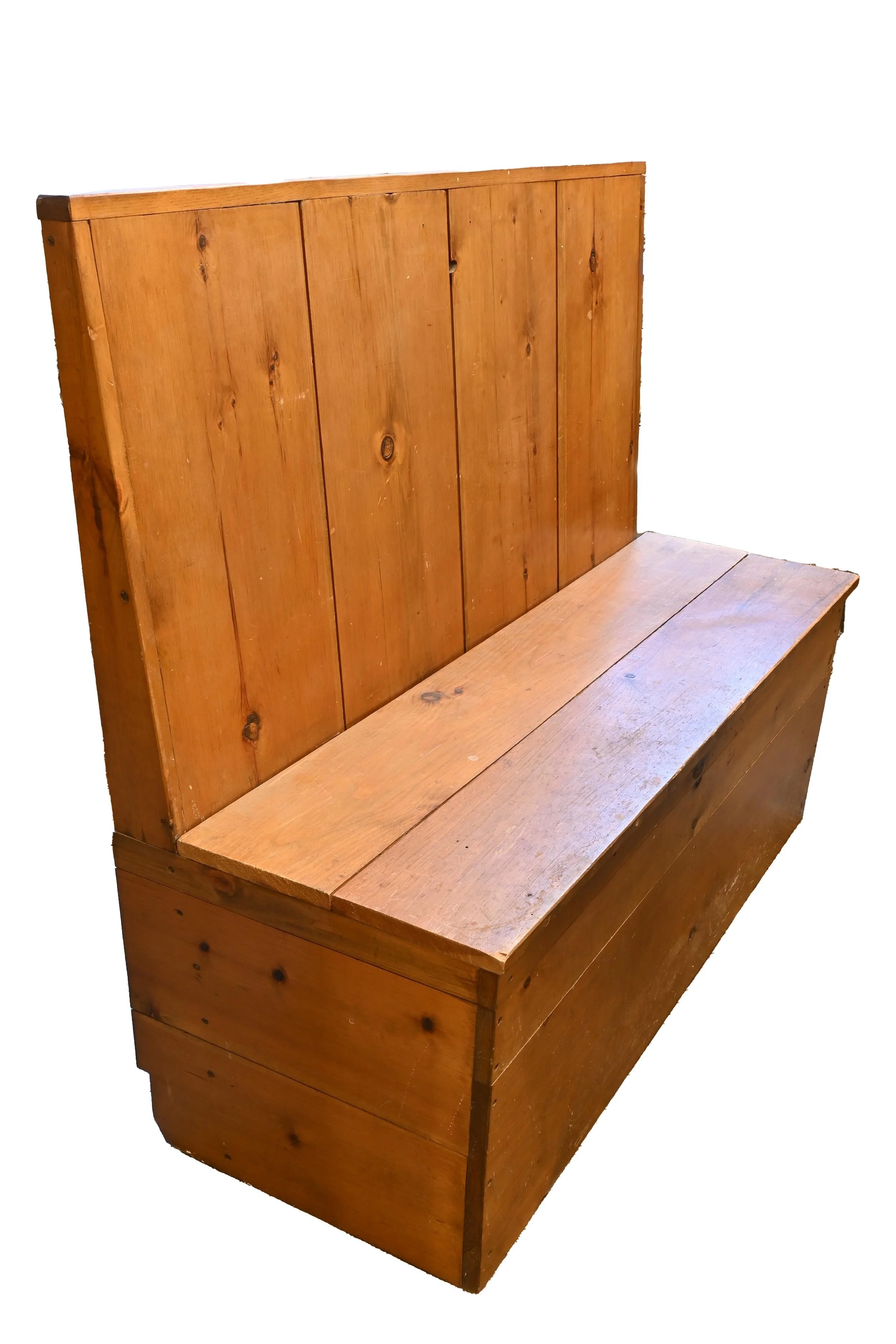 61621+primative+booths+and+table+3.jpg