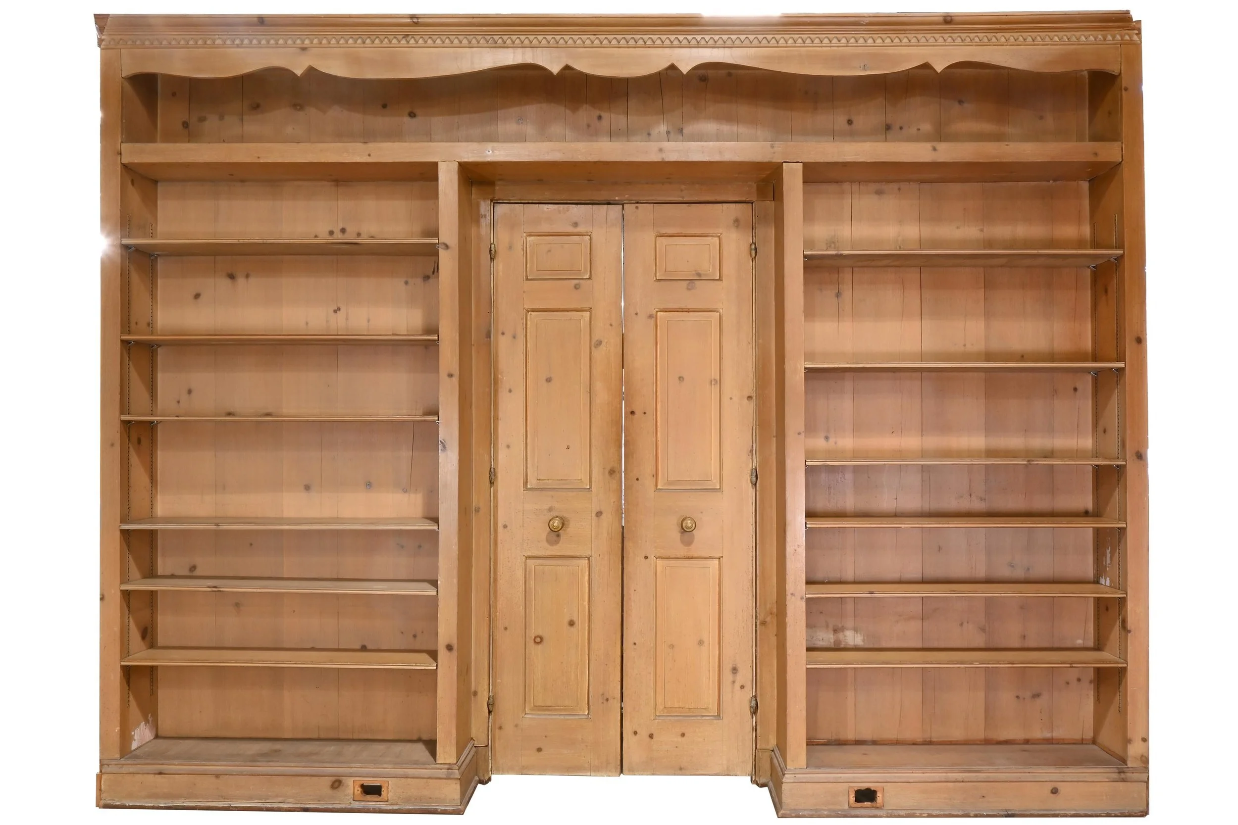 61724A+double+door+surround+bookcase+2.jpg