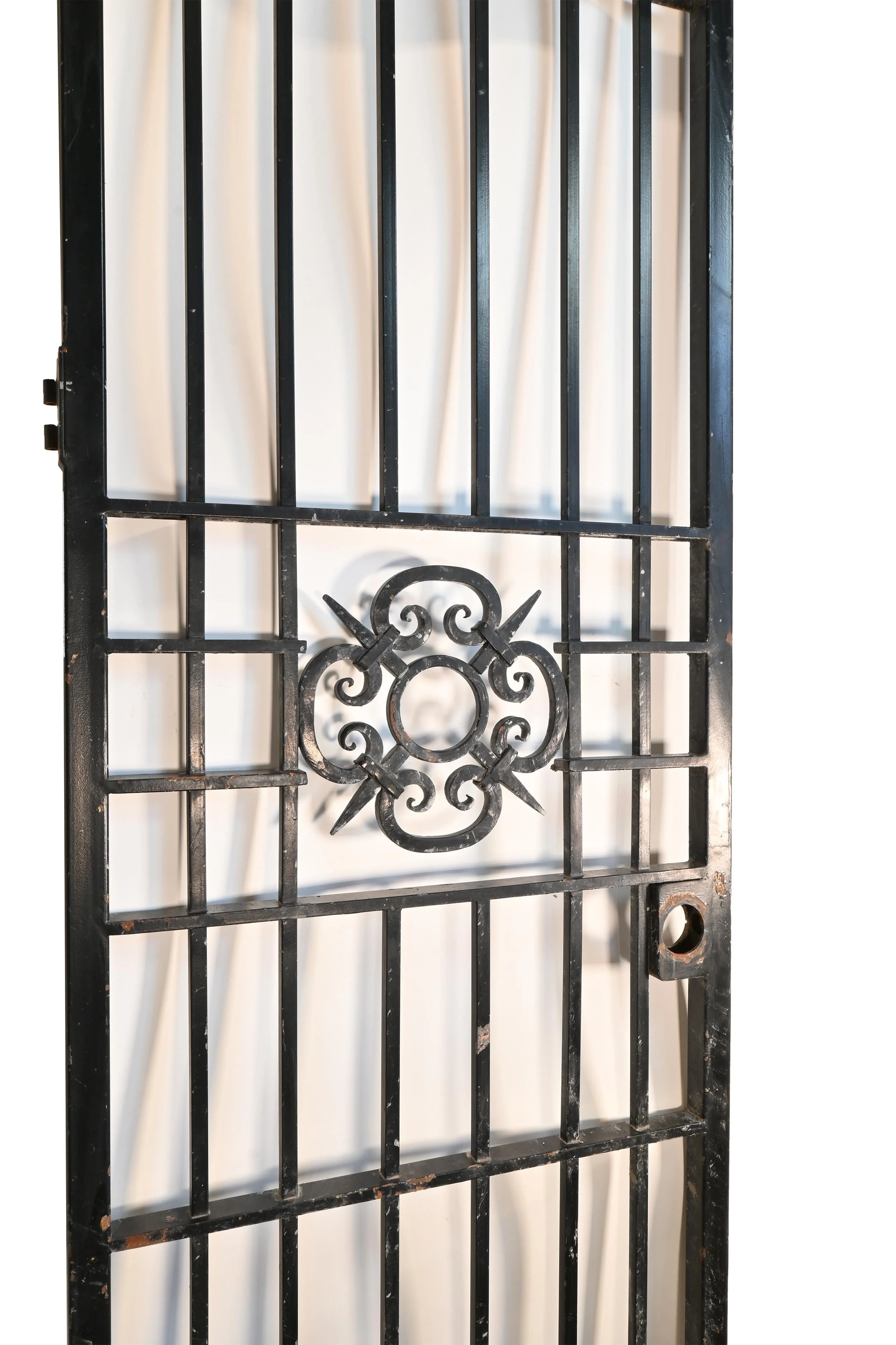 61711+isles+tudor+rose+gate+3.jpg