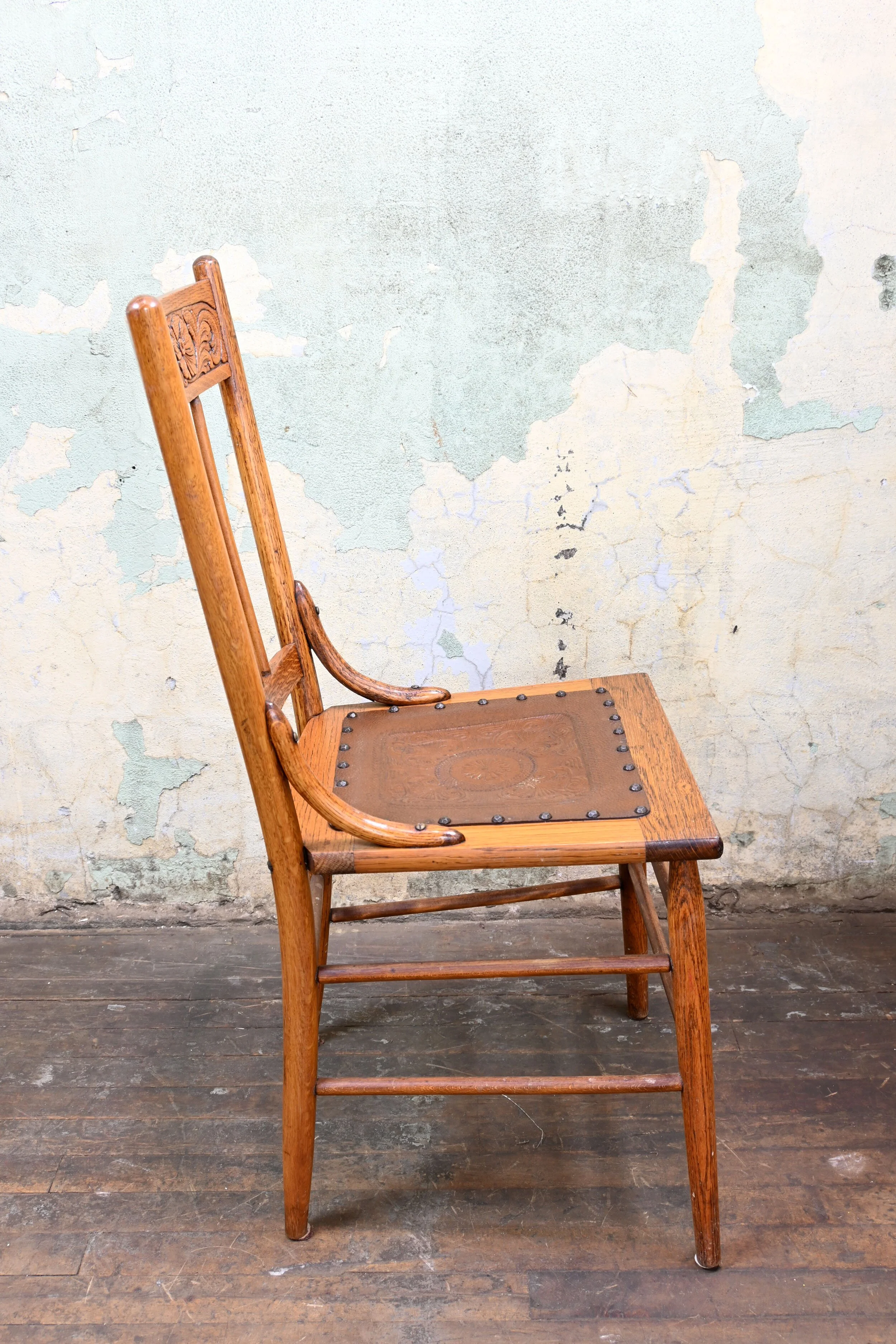 49986-OAK-DINING-CHAIRS-WITH-LEATHER-SEAT-3.jpg
