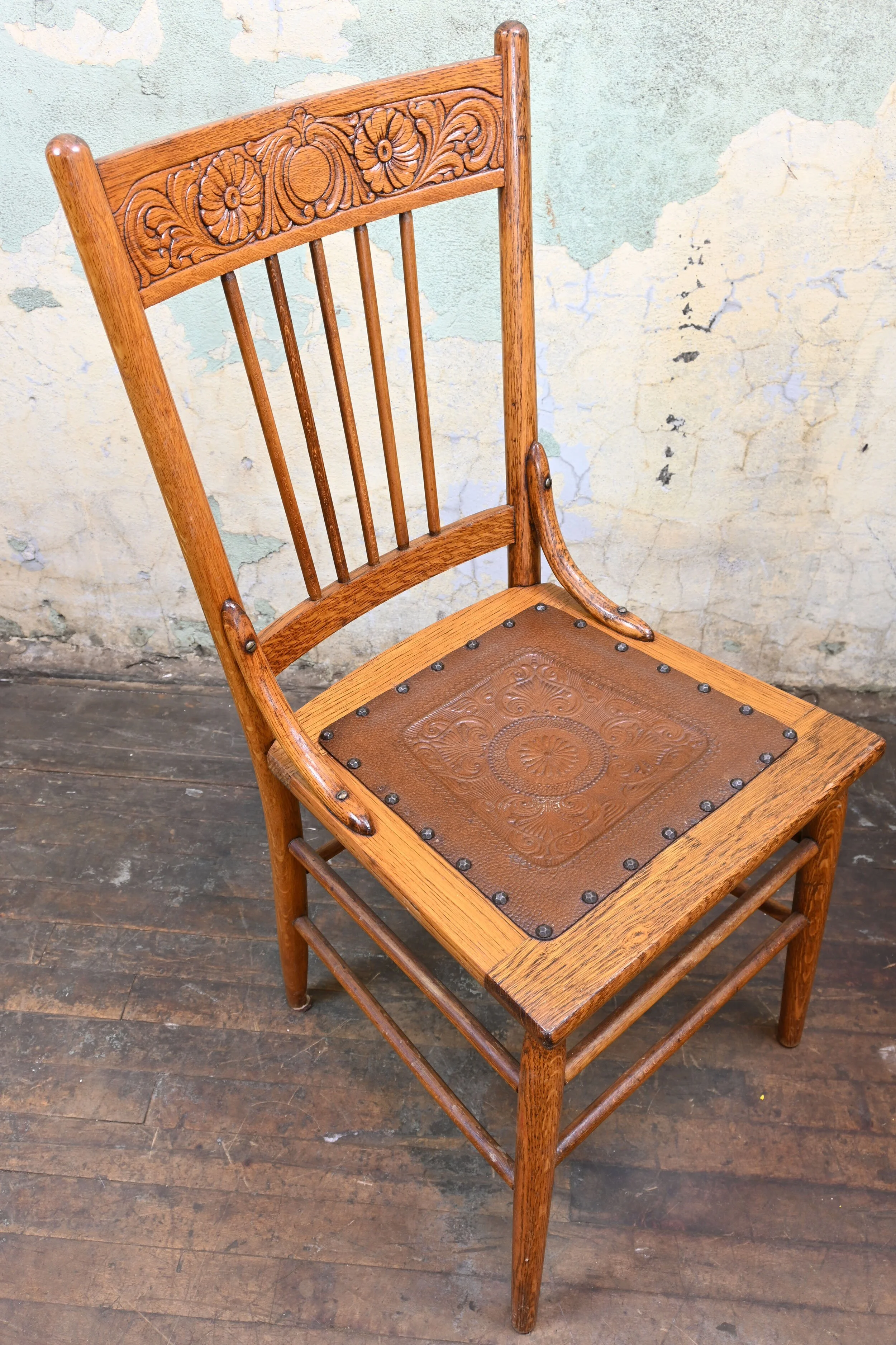 49986-OAK-DINING-CHAIRS-WITH-LEATHER-SEAT-4.jpg
