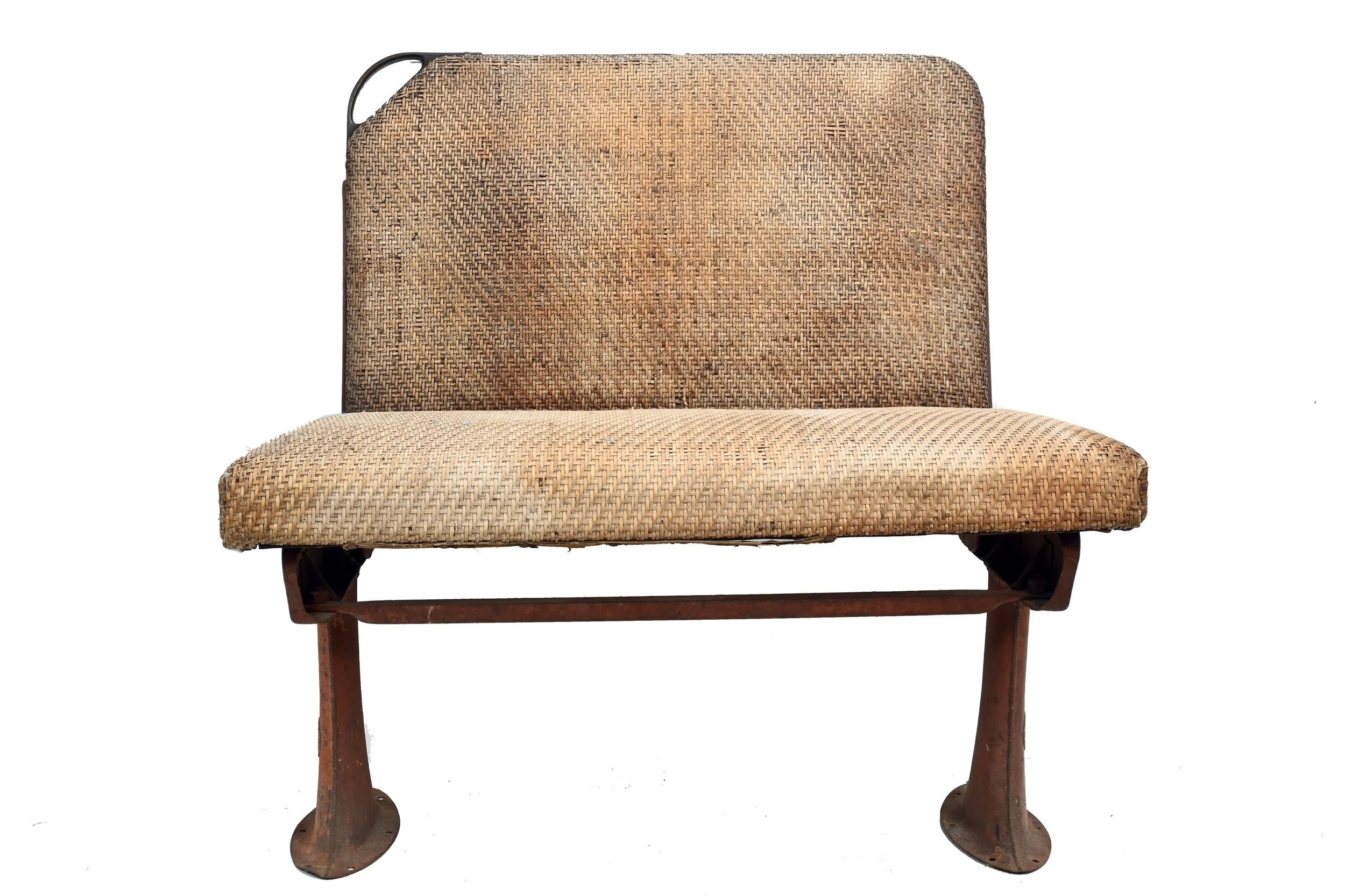 49903-rattan-train-bench-1.jpg