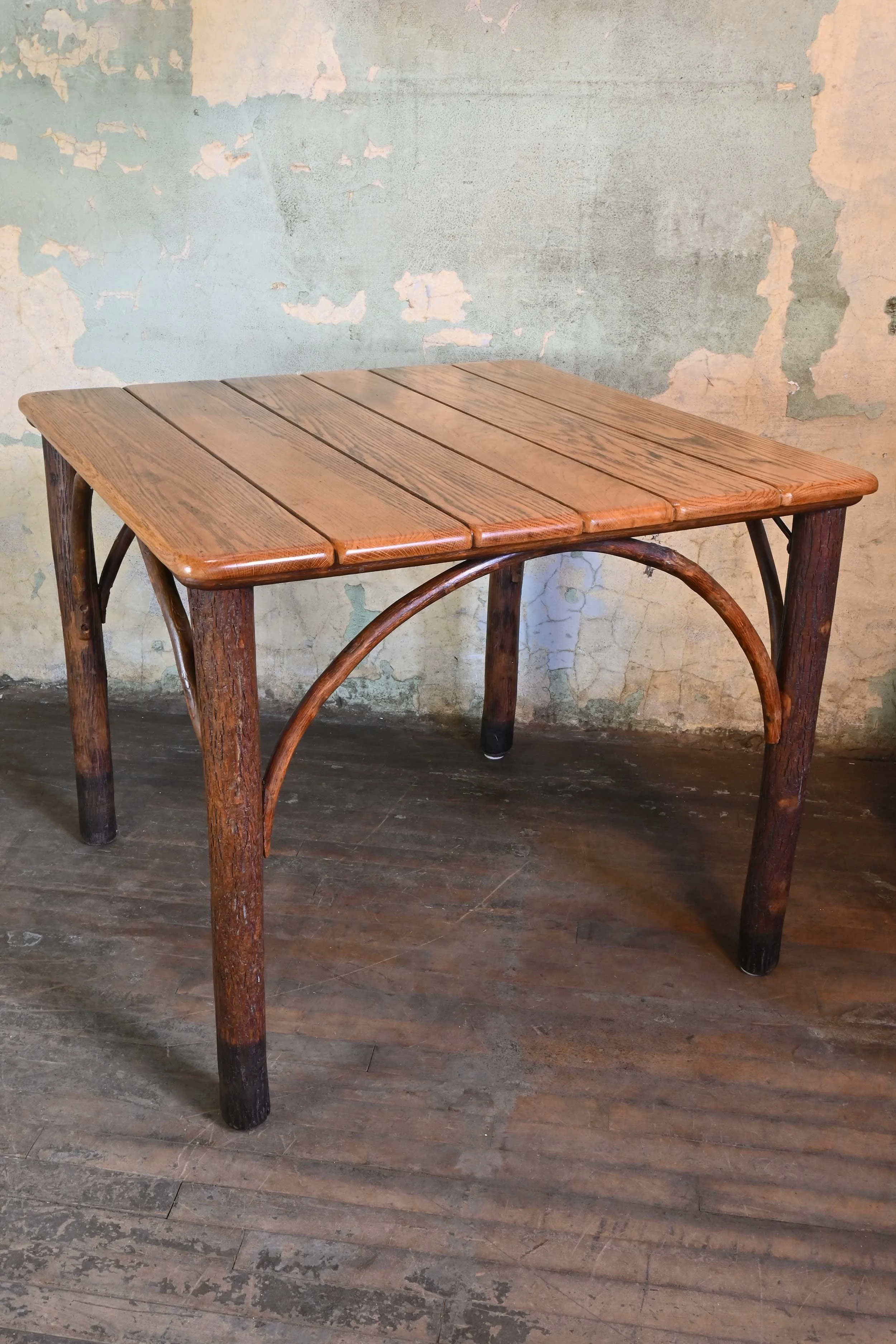 61014+OH+36inch+table+3.jpg