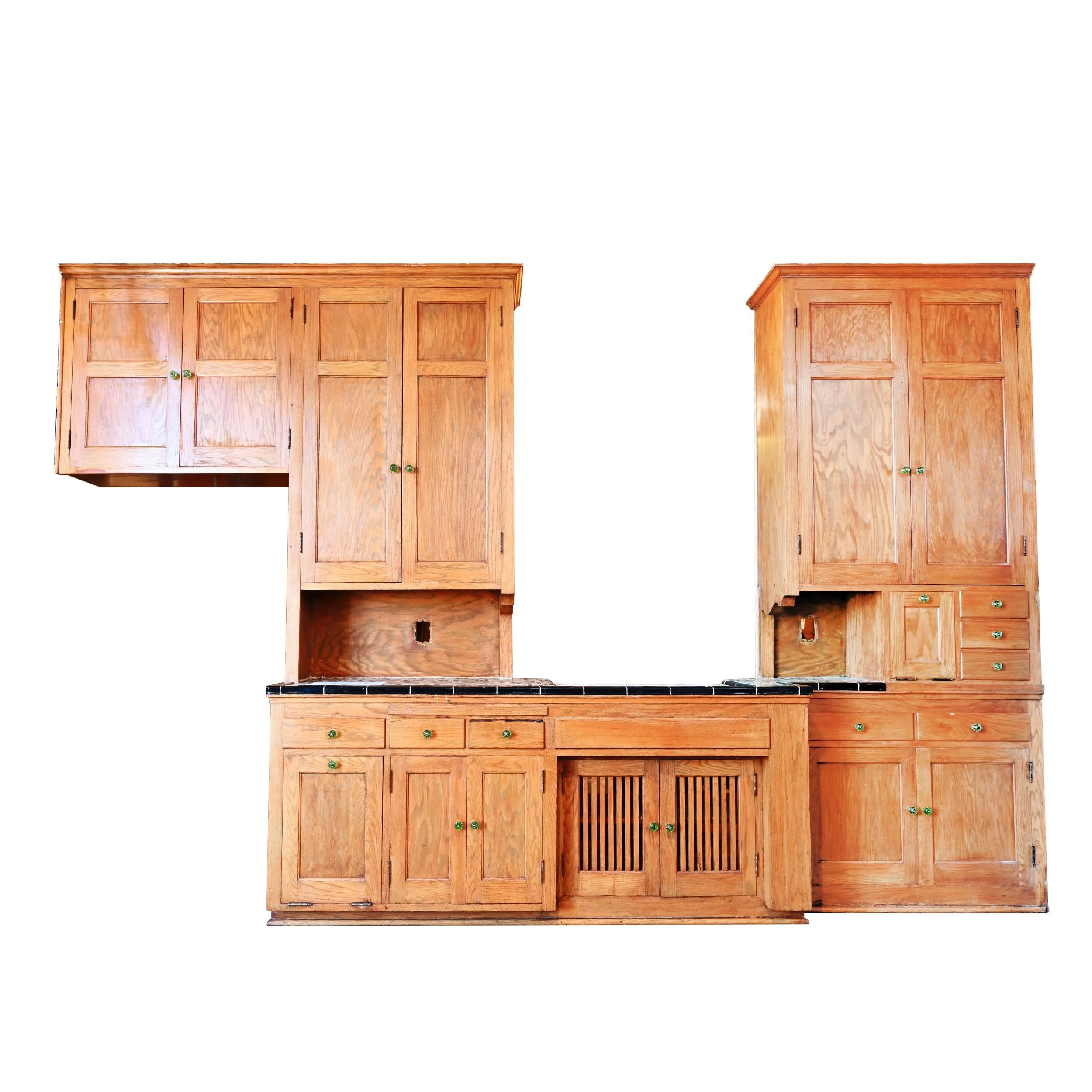 62397+large+kitchen+cabinet+w+tile+and+sink+10.jpg