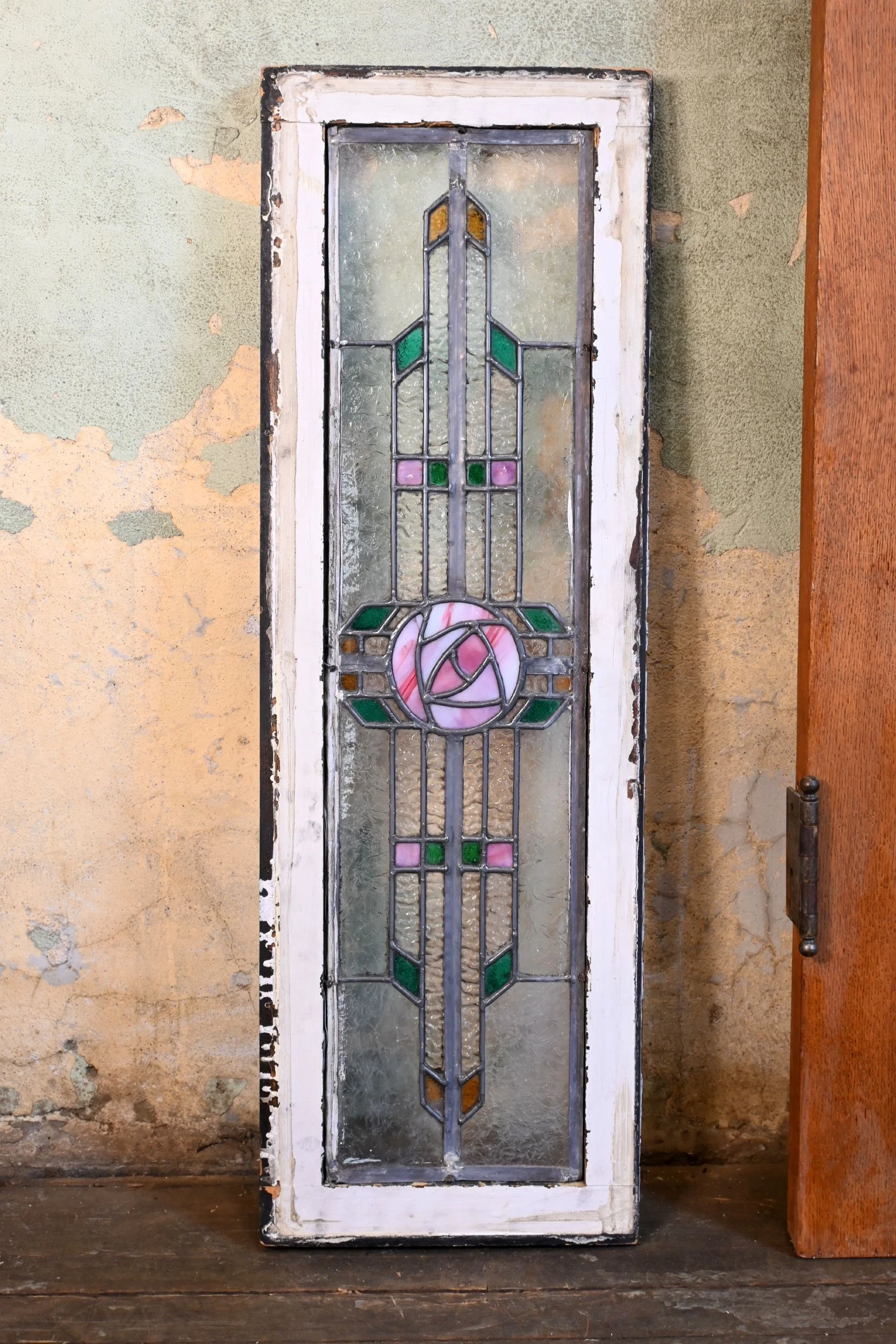 62443+petite+stained+glass+window+with+mackintosh+rose+3.jpg