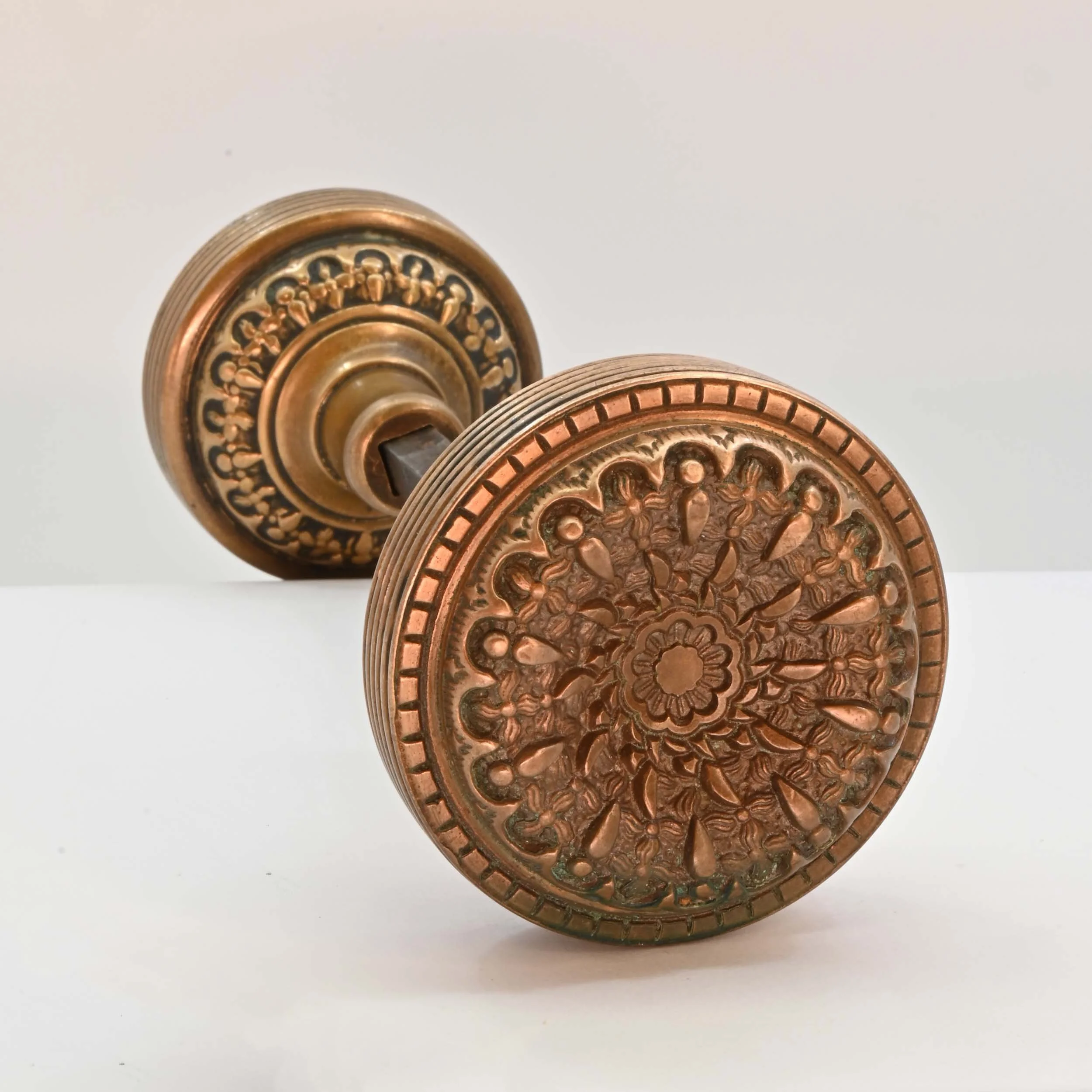 H62384+reading+elaine+entry+knob+plate+set+5.jpg