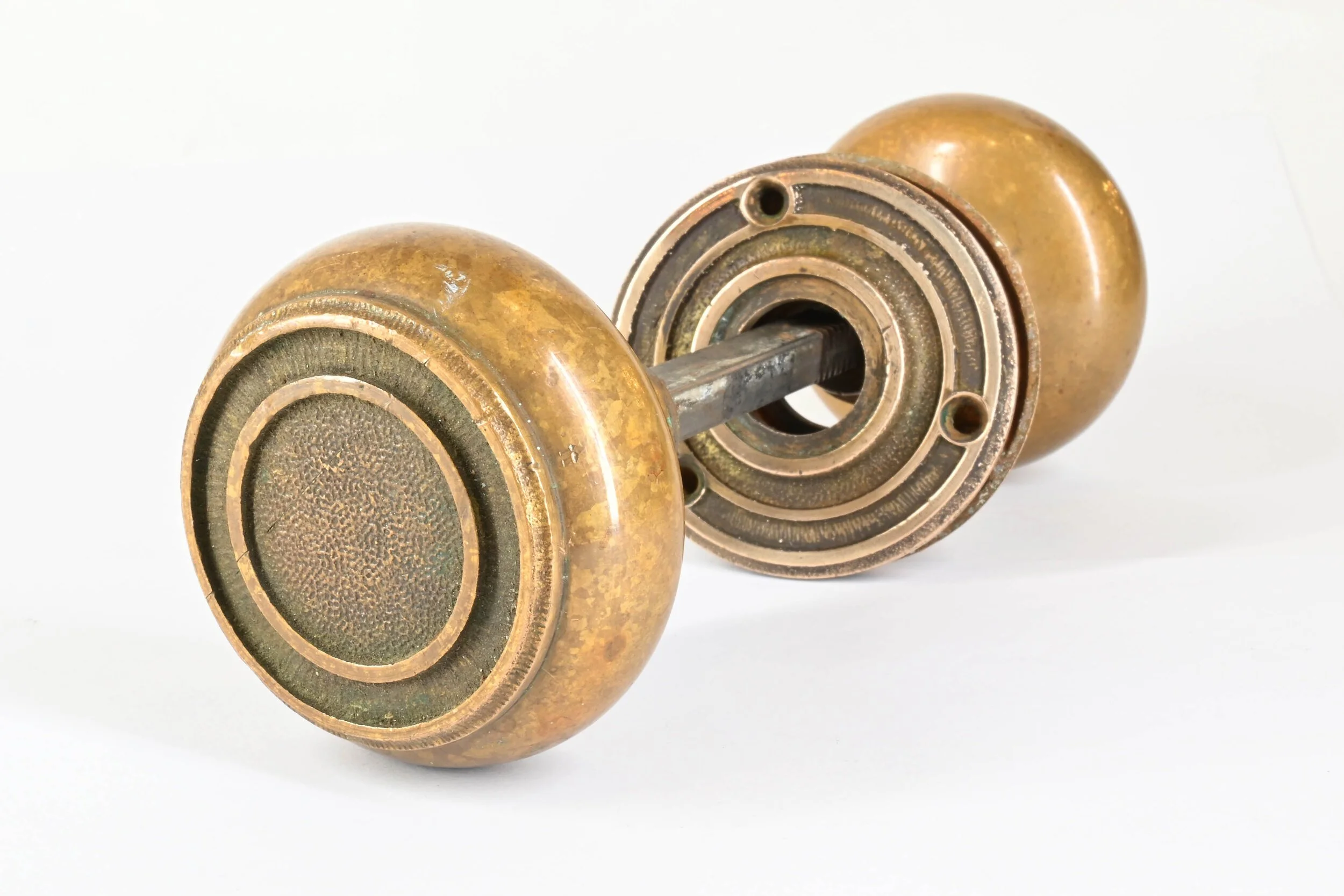 49297+ten+knob+rosette+yale+brass+set.jpg