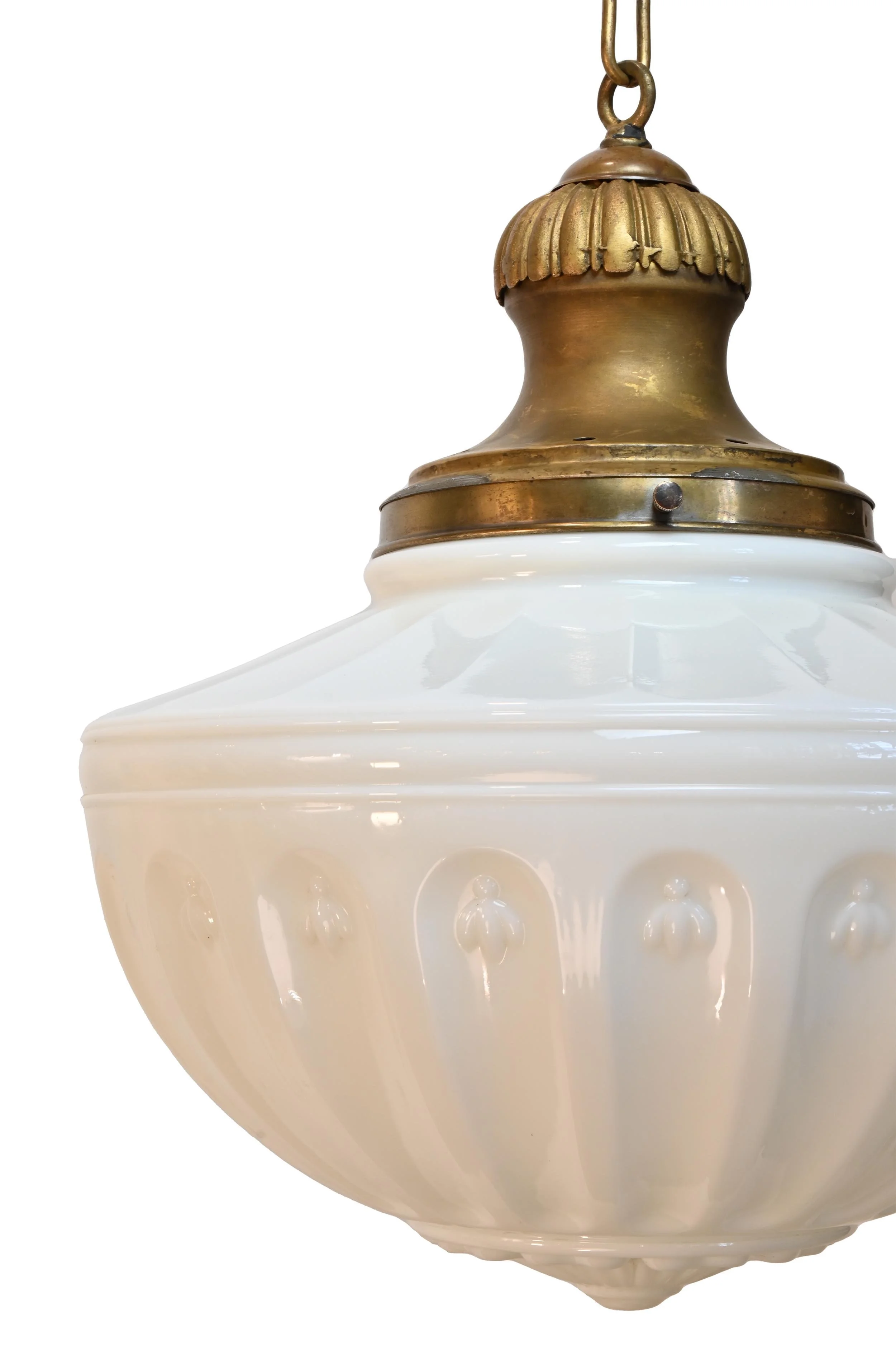 62118+brass+chain+pendant+with+milkglass+globe+2.jpg