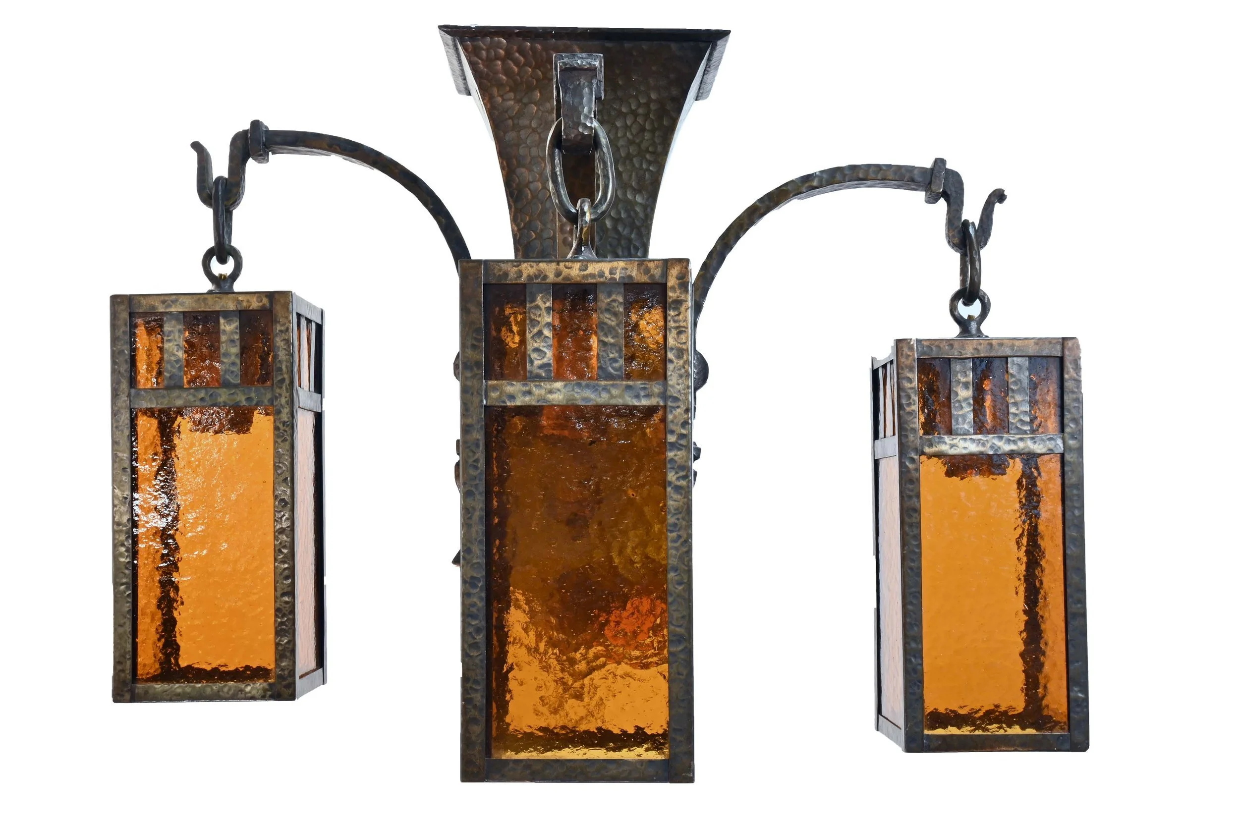 61162+hammered+4+lantern+chandelier+4.jpg