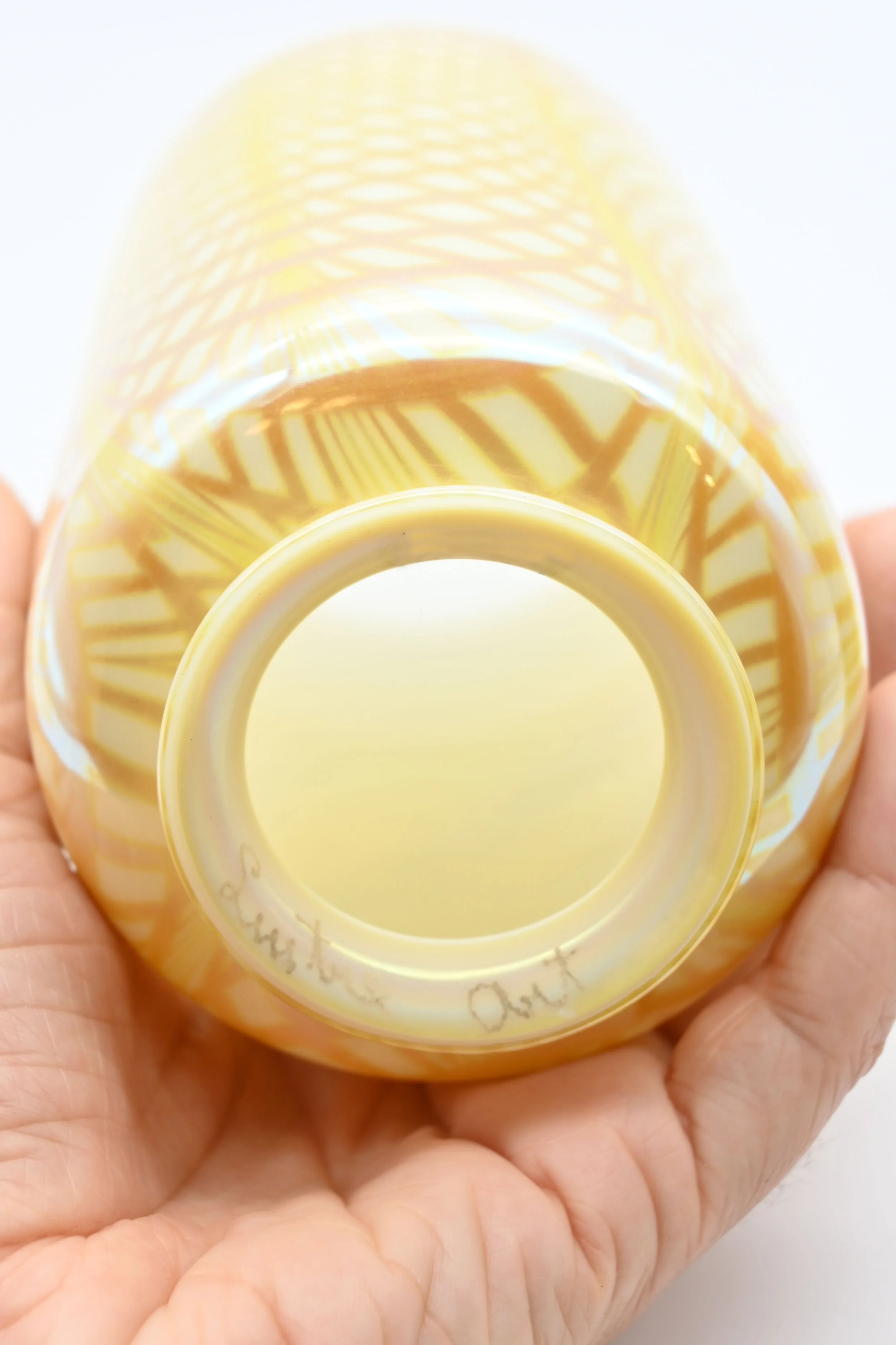 60017-cylindrical-lustre-art-gold-grid-shades-2.jpg