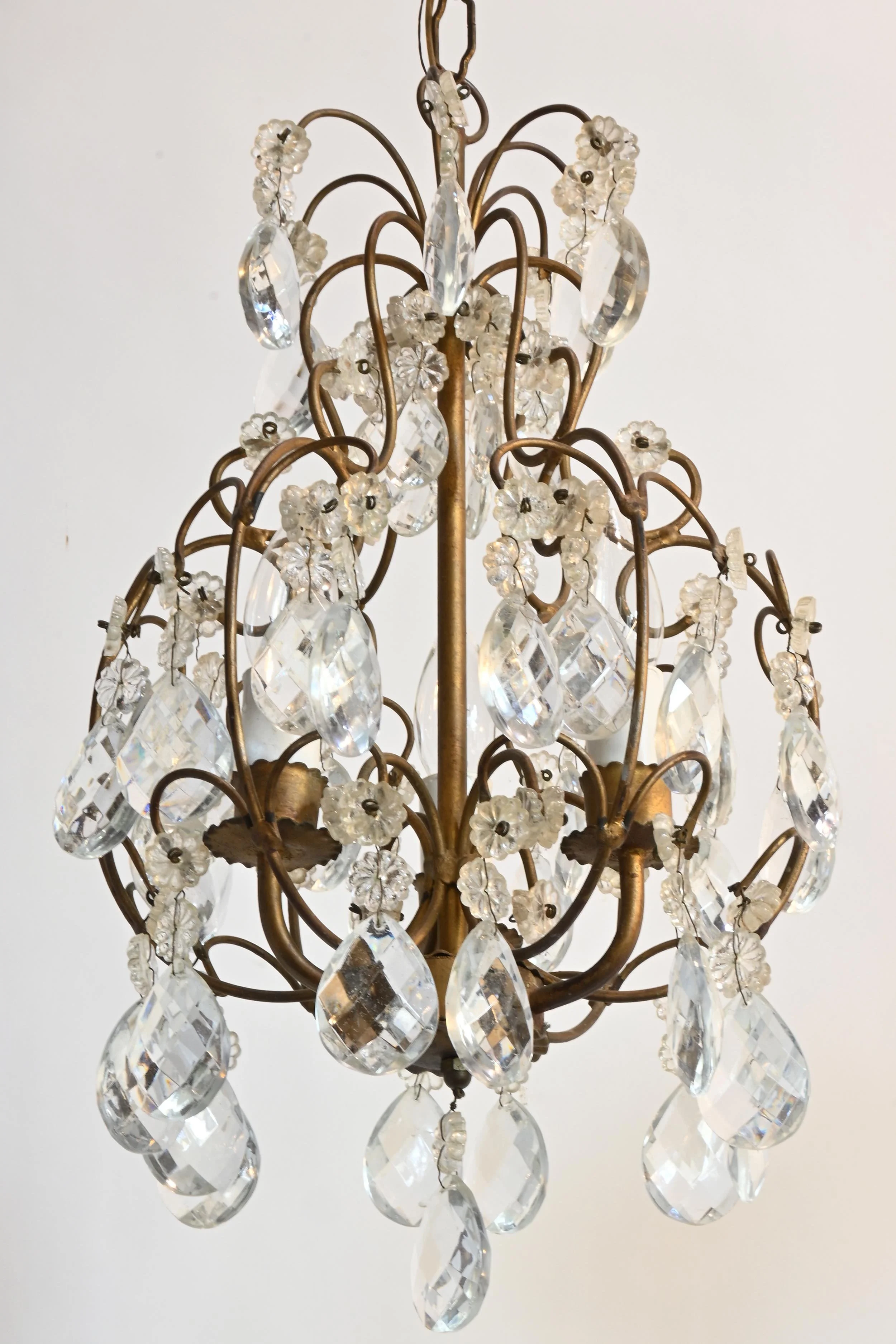 61082+three+candle+crystal+pendant+5.jpg