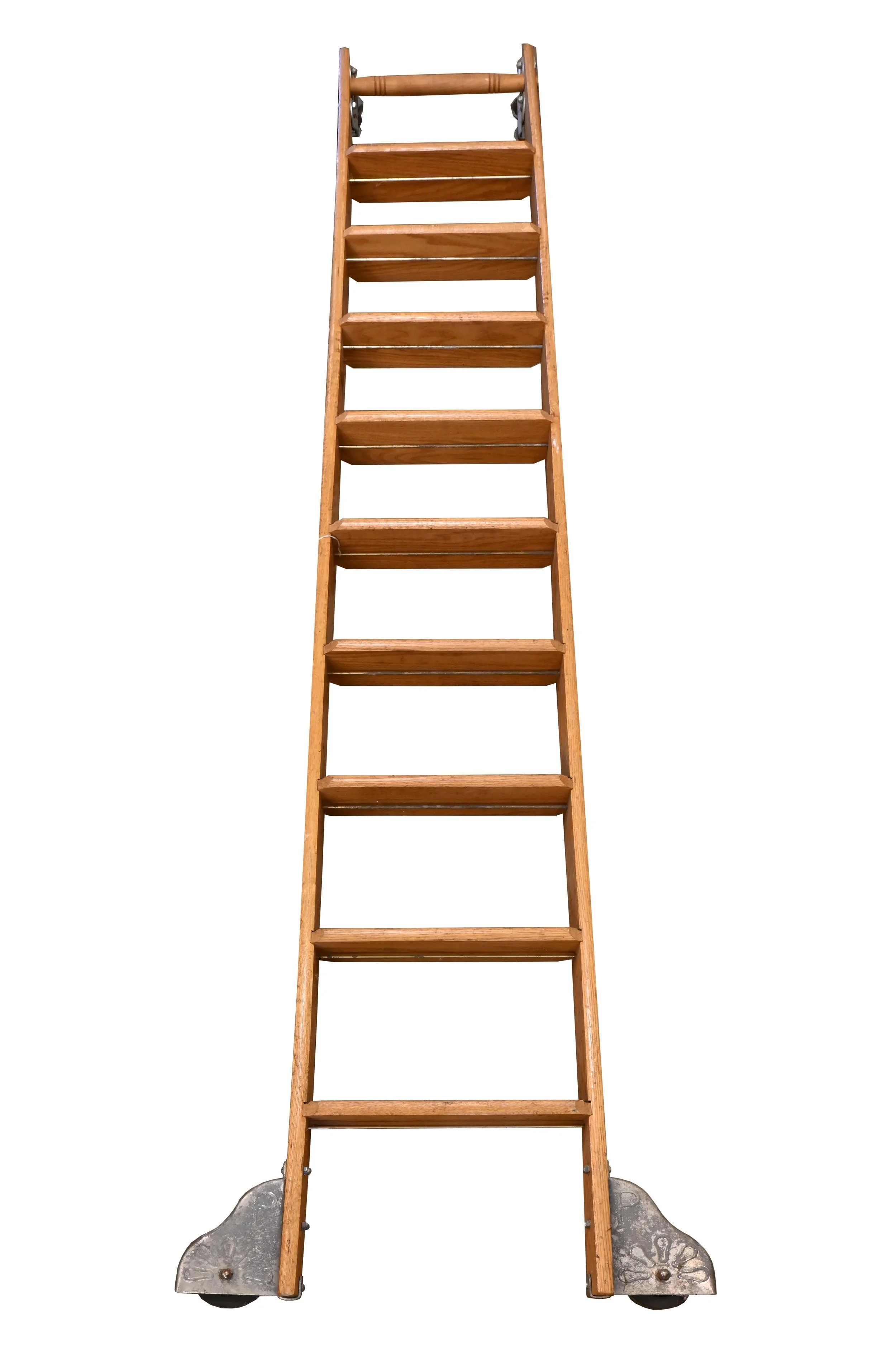 61618+putnam+rolling+ladder+2.jpg