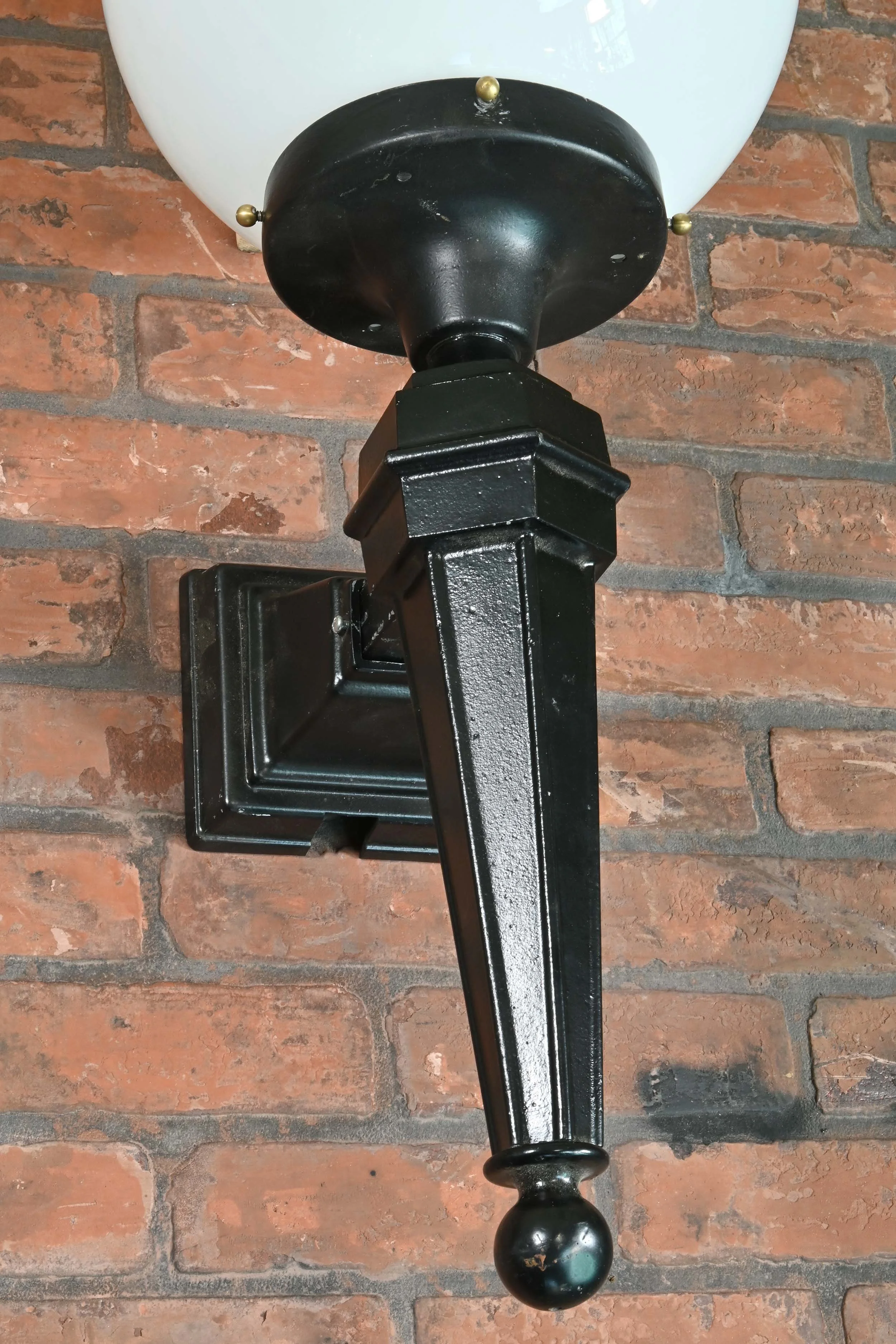 61360+large+12+cast+iron+ext+sconce+5.jpg